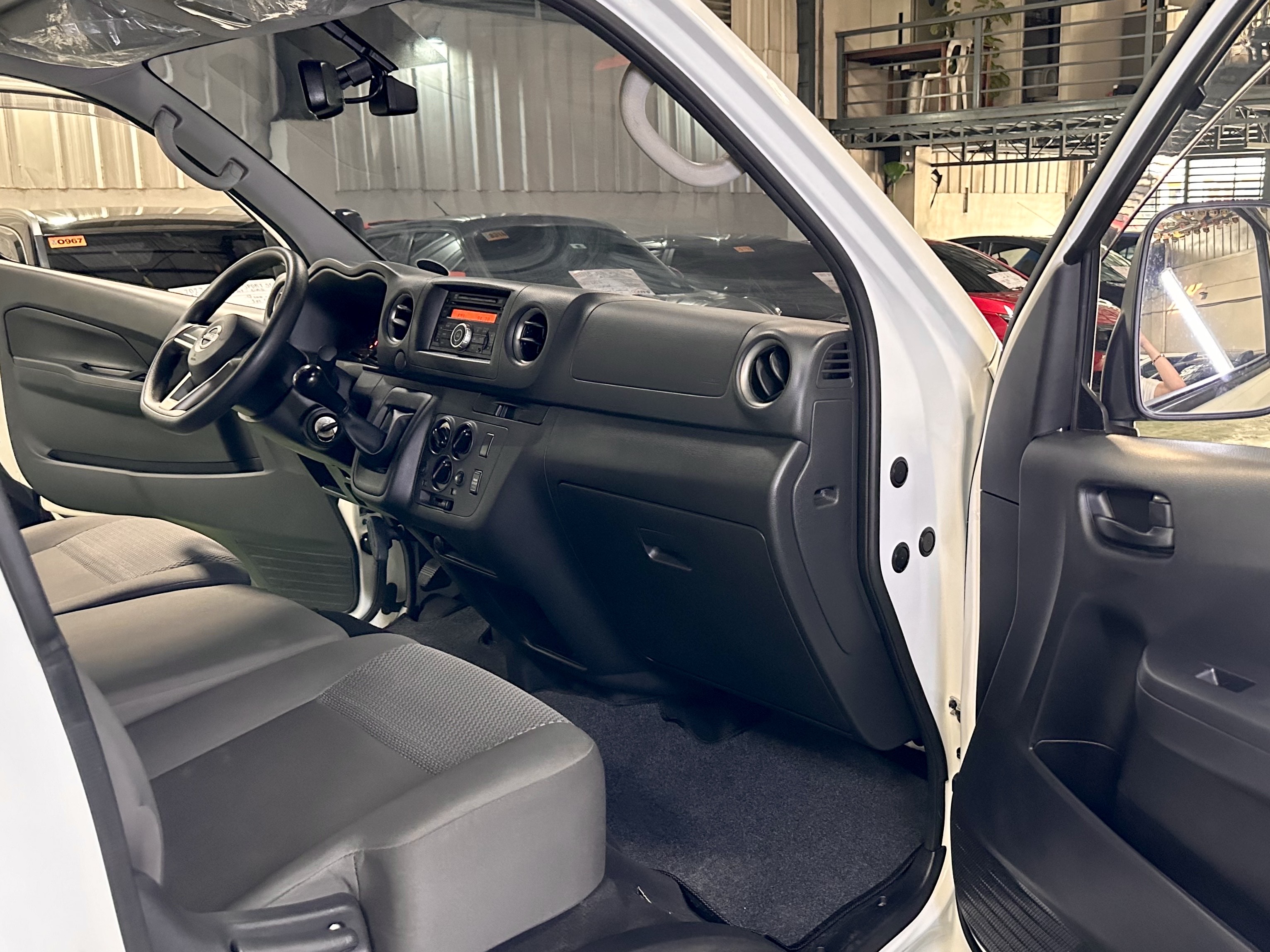 2024 Nissan Urvan 2024 Nissan Urvan