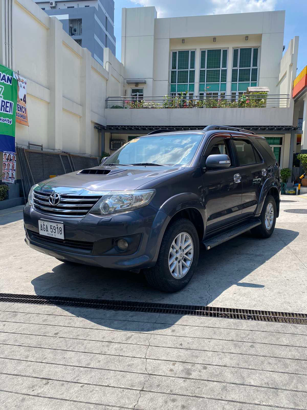 Second Hand 2015 Toyota Fortuner Second Hand 2015 Toyota Fortuner