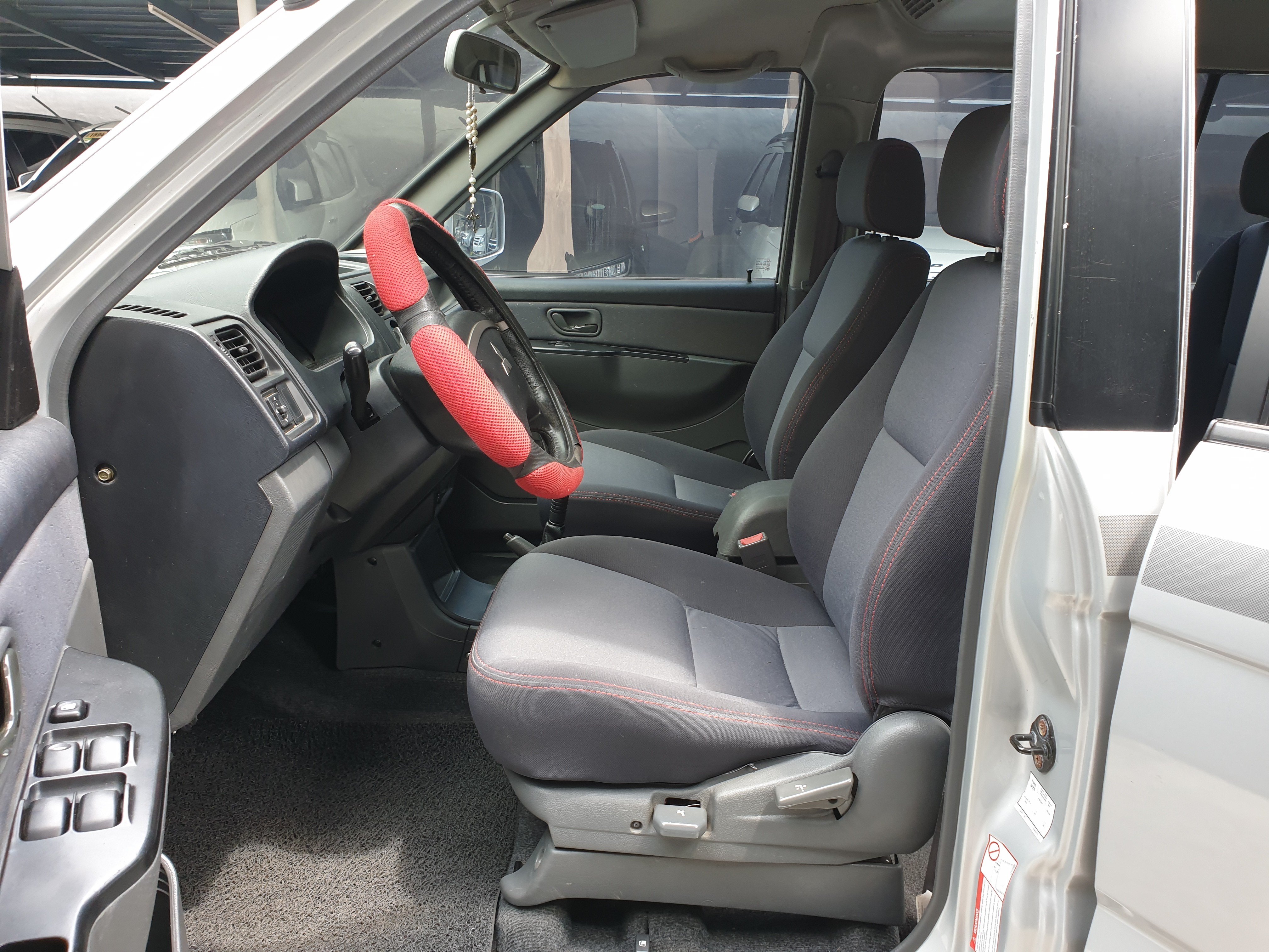 2016 Mitsubishi Adventure 2016 Mitsubishi Adventure