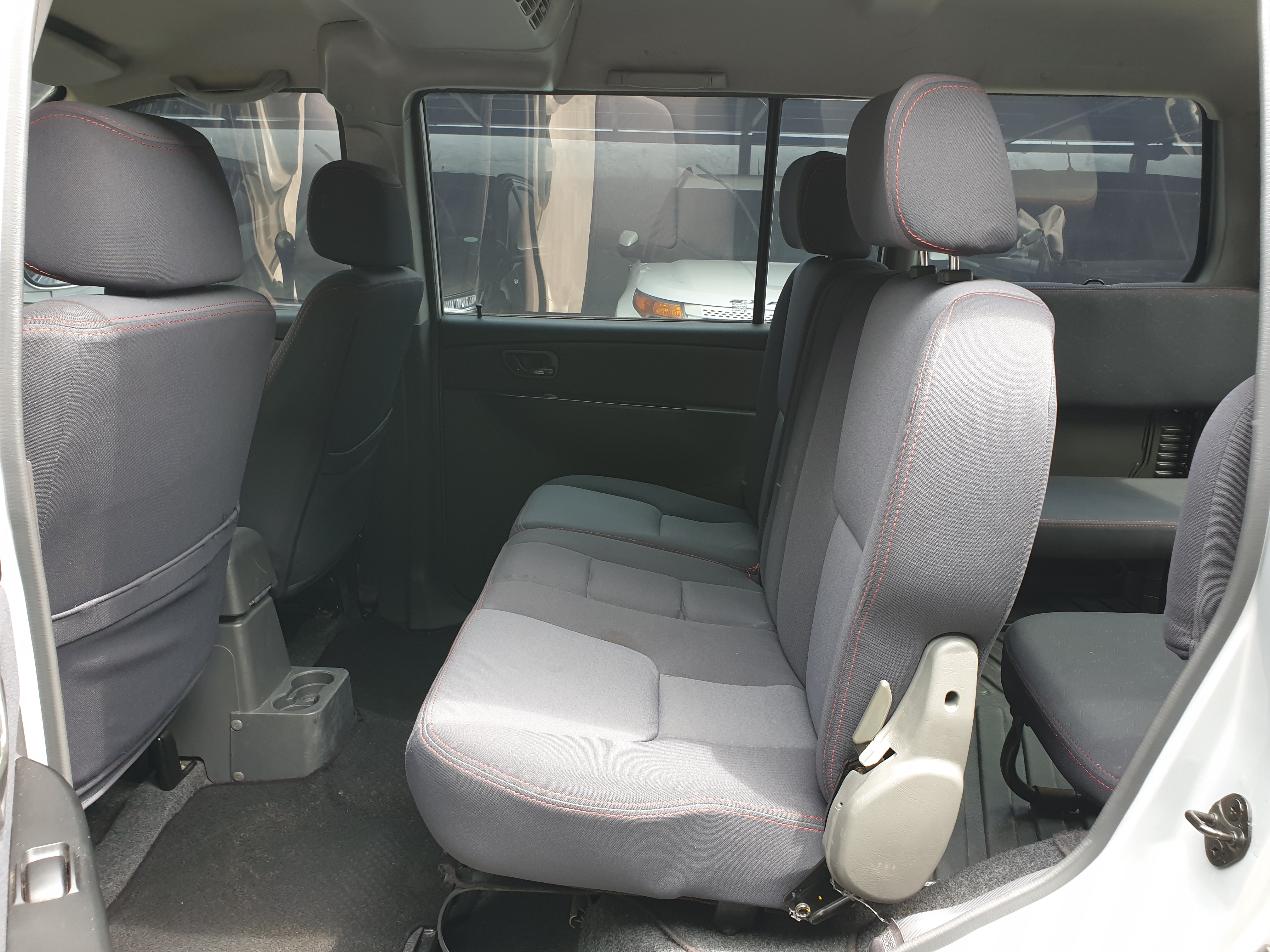 2016 Mitsubishi Adventure 2016 Mitsubishi Adventure