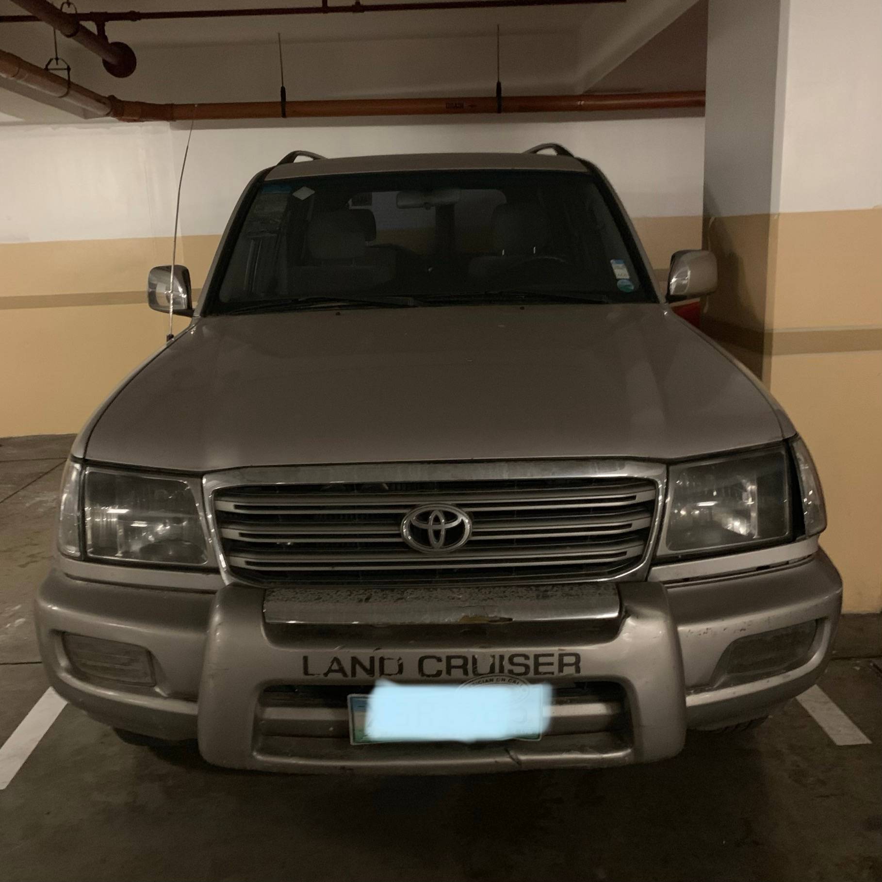 2004 Toyota Land Cruiser 200 2004 Toyota Land Cruiser 200