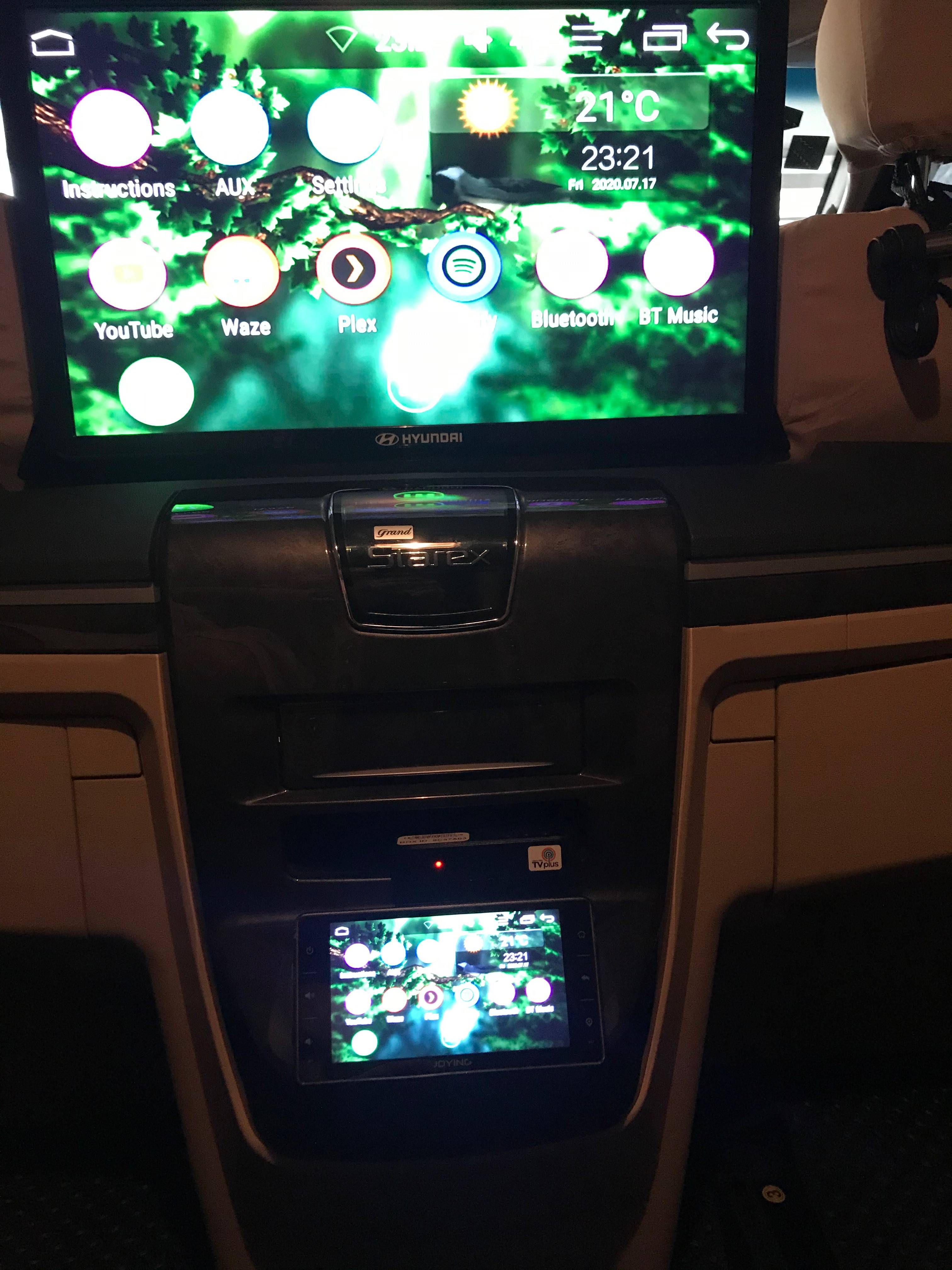 2018 Hyundai Grand Starex 2018 Hyundai Grand Starex