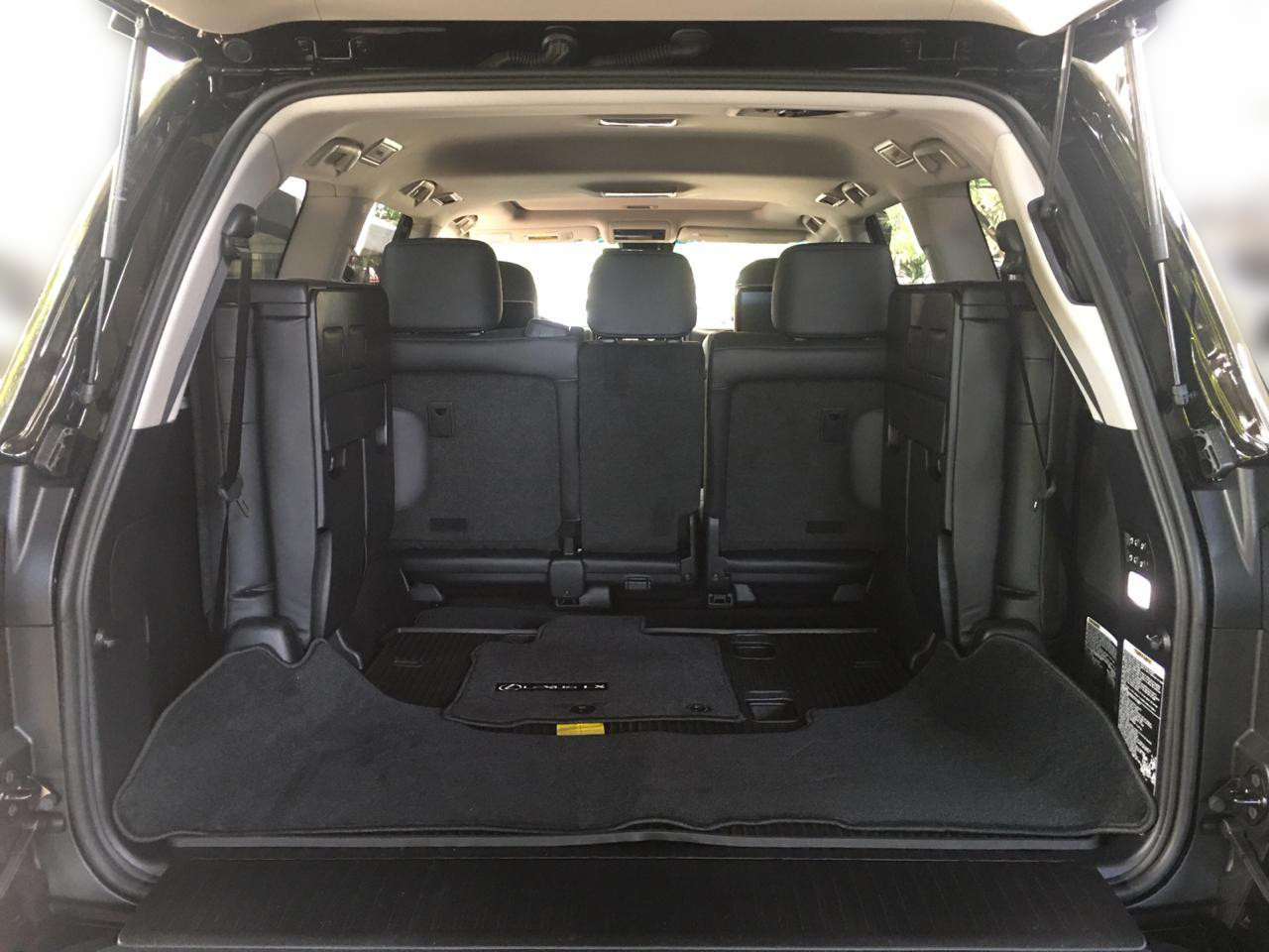 2020 Lexus LX 2020 Lexus LX