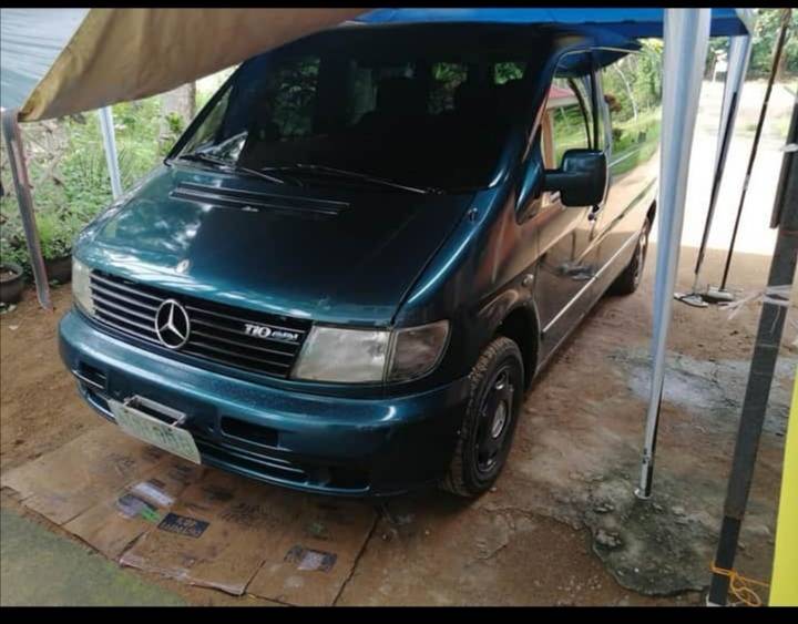 2004 Mercedes-Benz V-Class 2004 Mercedes-Benz V-Class