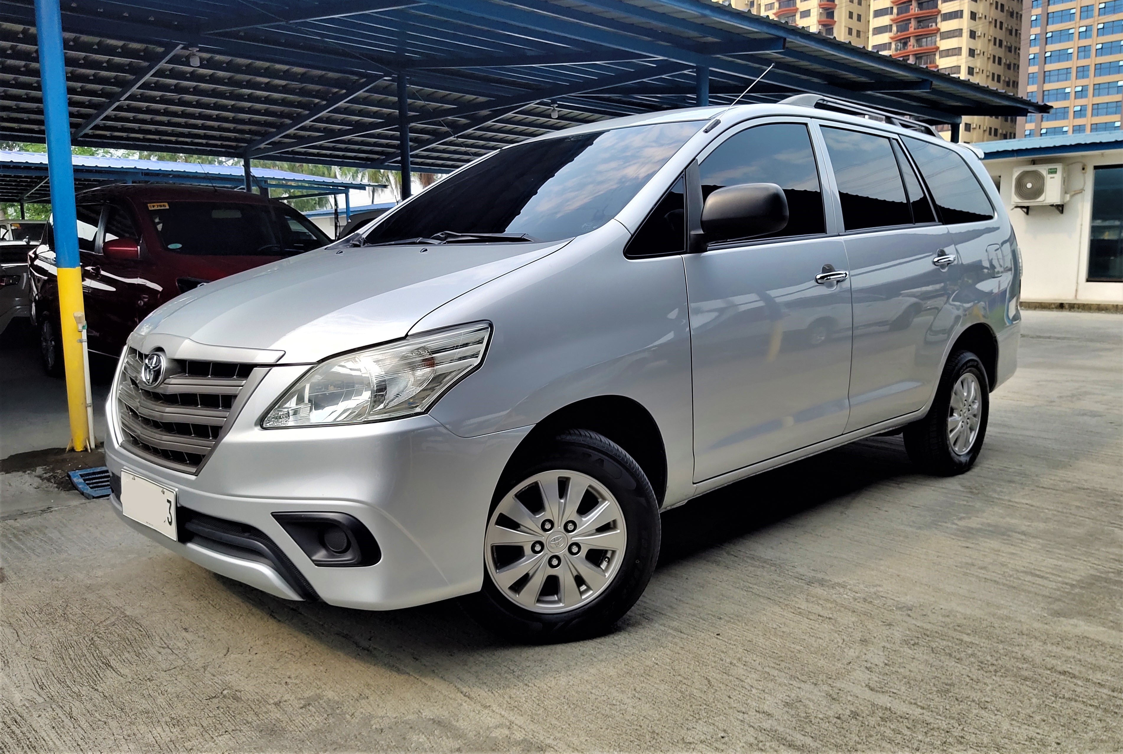 2014 Toyota Innova 2014 Toyota Innova