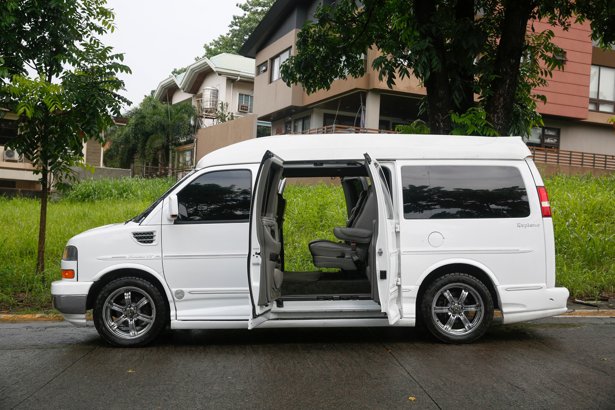 2010 GMC Savana 2010 GMC Savana