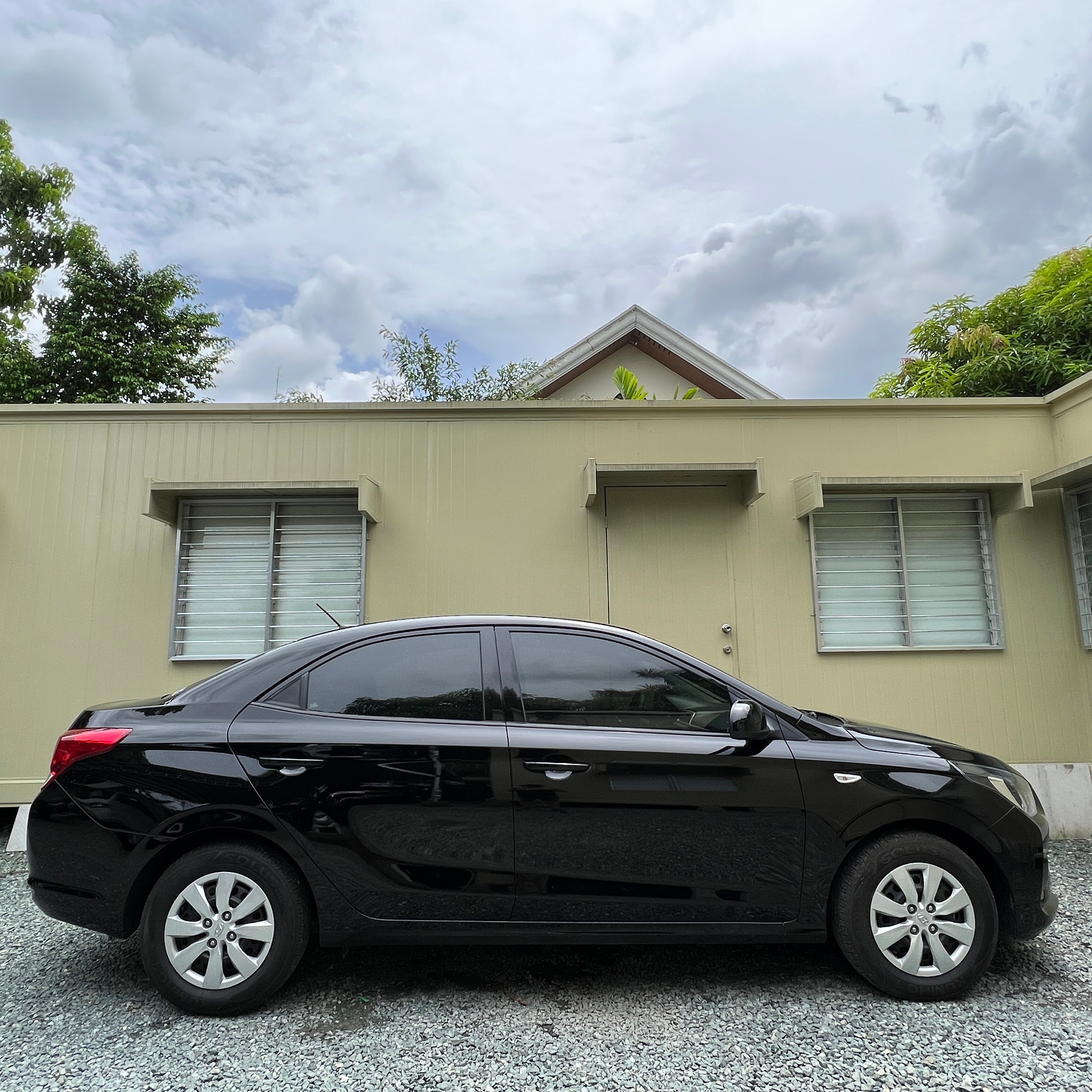 2020 Hyundai Reina 2020 Hyundai Reina