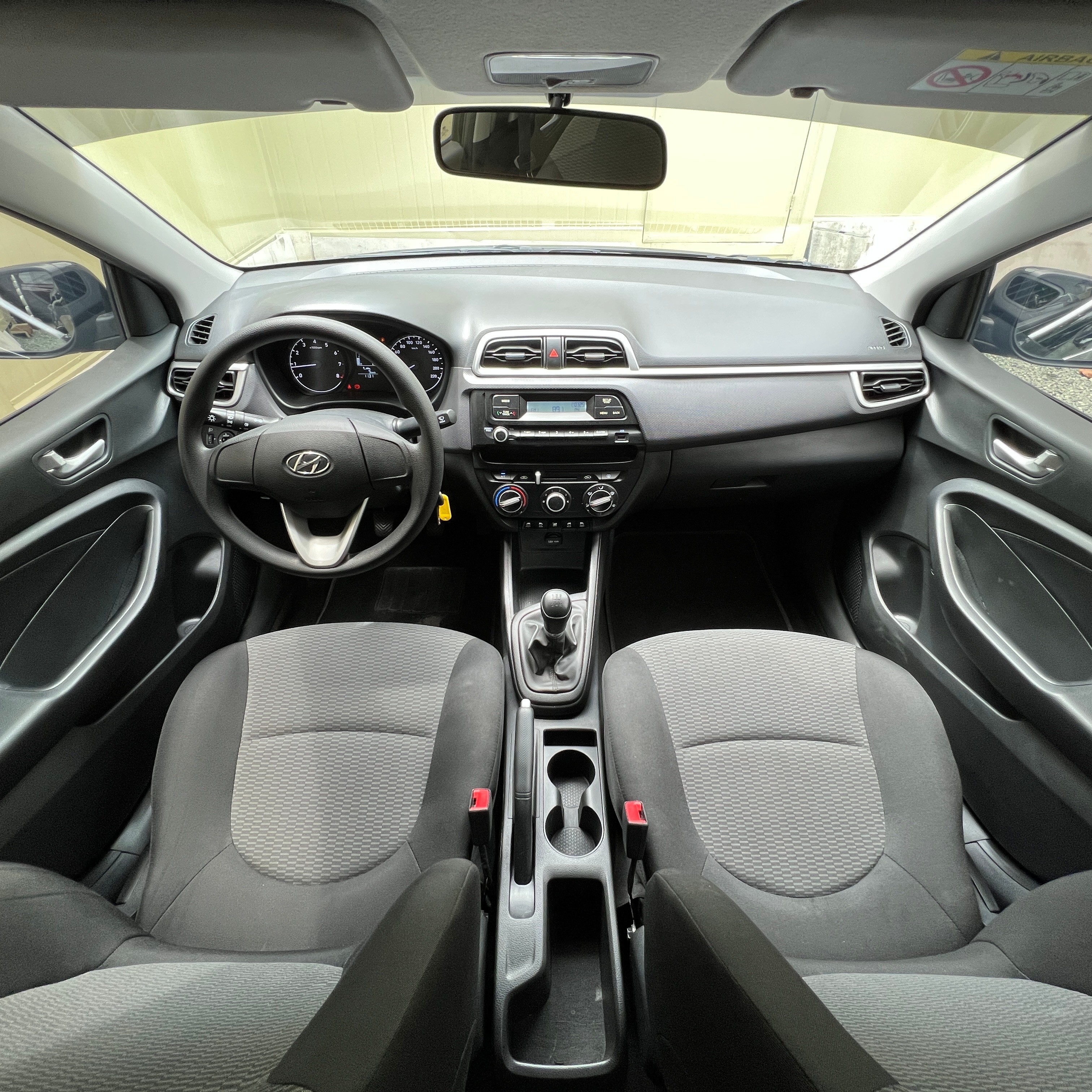 2020 Hyundai Reina 2020 Hyundai Reina