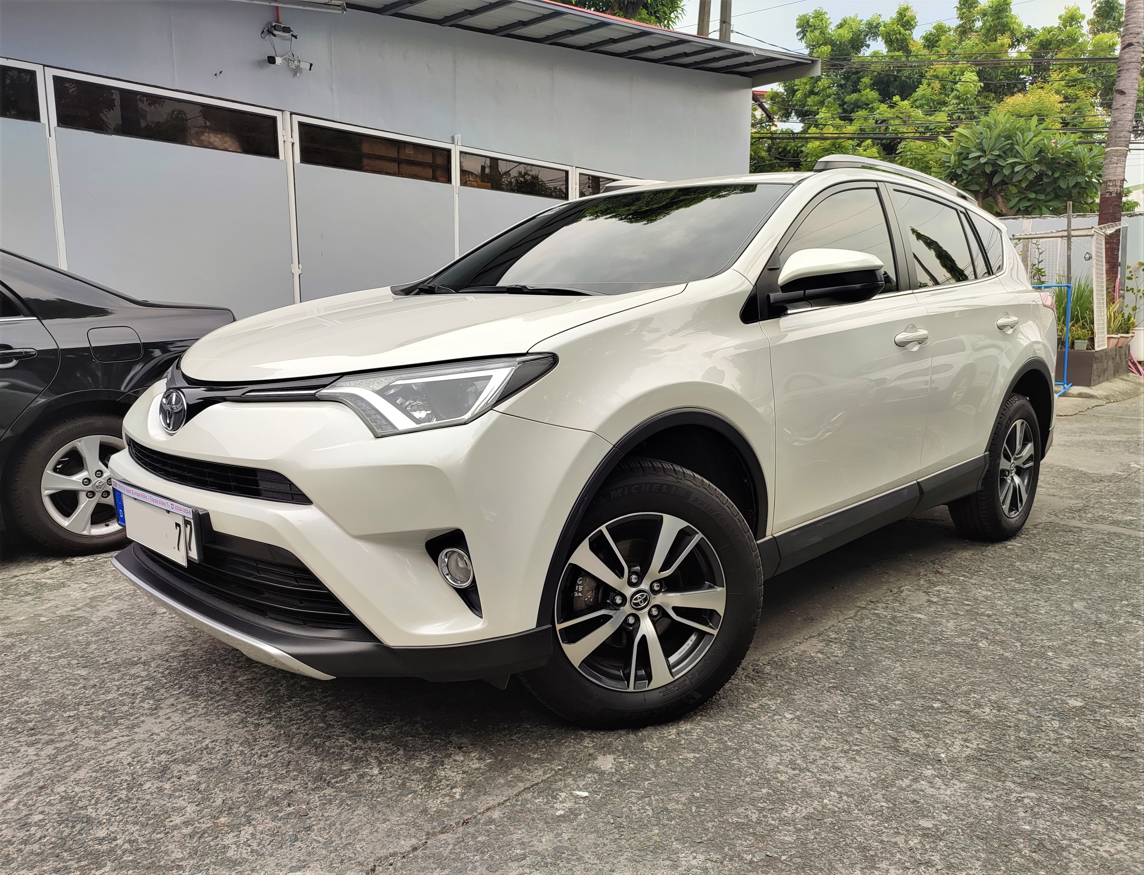 Second Hand 2016 Toyota RAV4 Second Hand 2016 Toyota RAV4