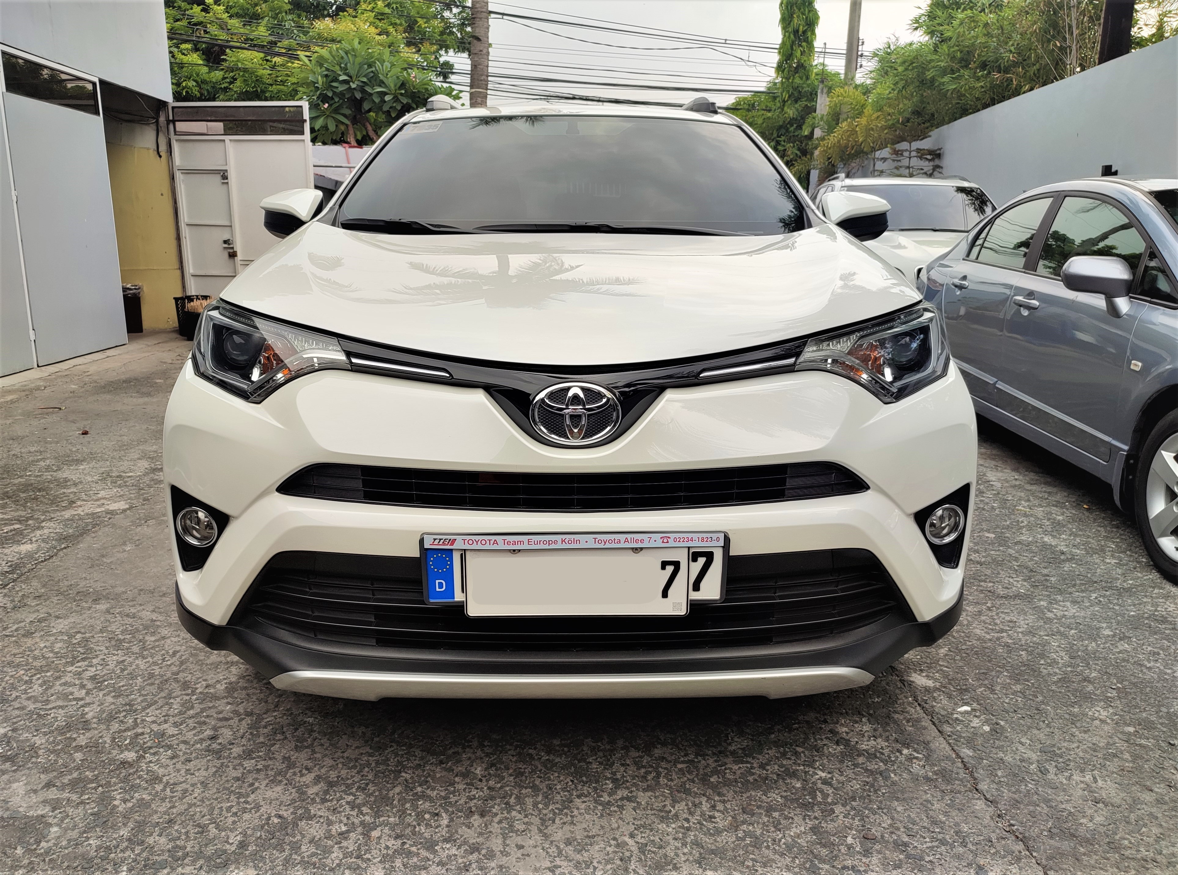 2016 Toyota RAV4 2016 Toyota RAV4