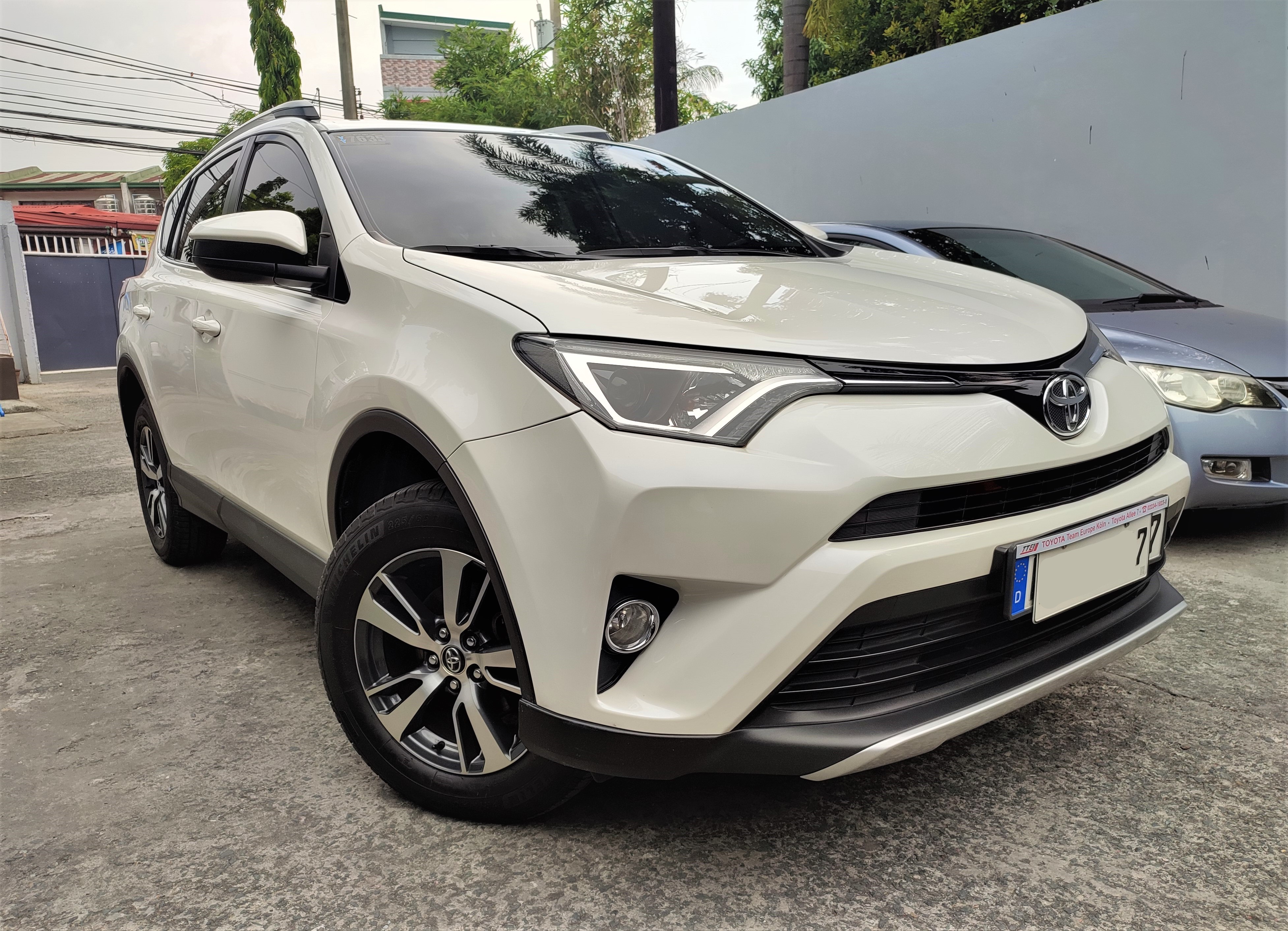 2016 Toyota RAV4 2016 Toyota RAV4