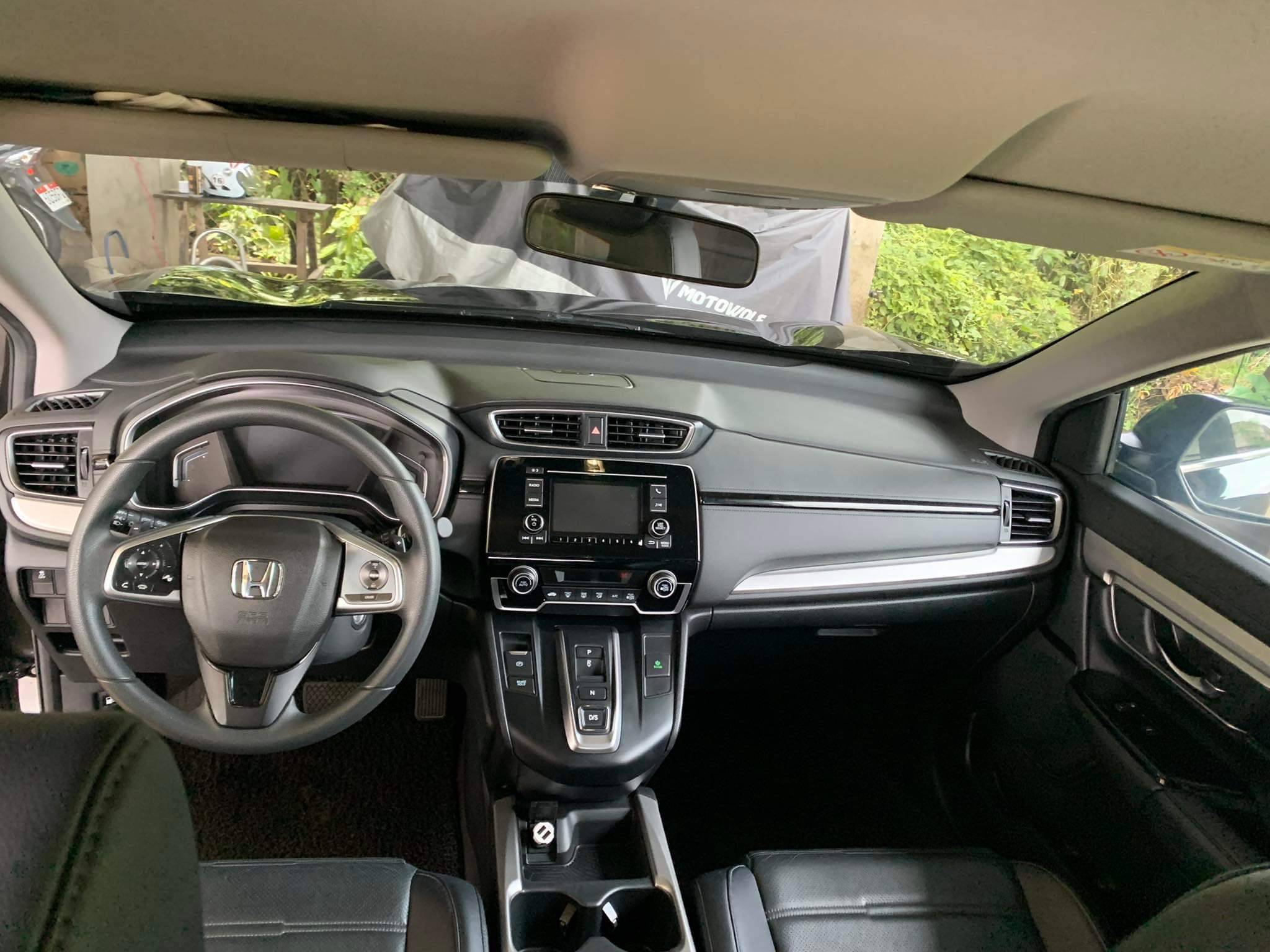 Second hand 2017 Honda CR-V S-Diesel 9AT