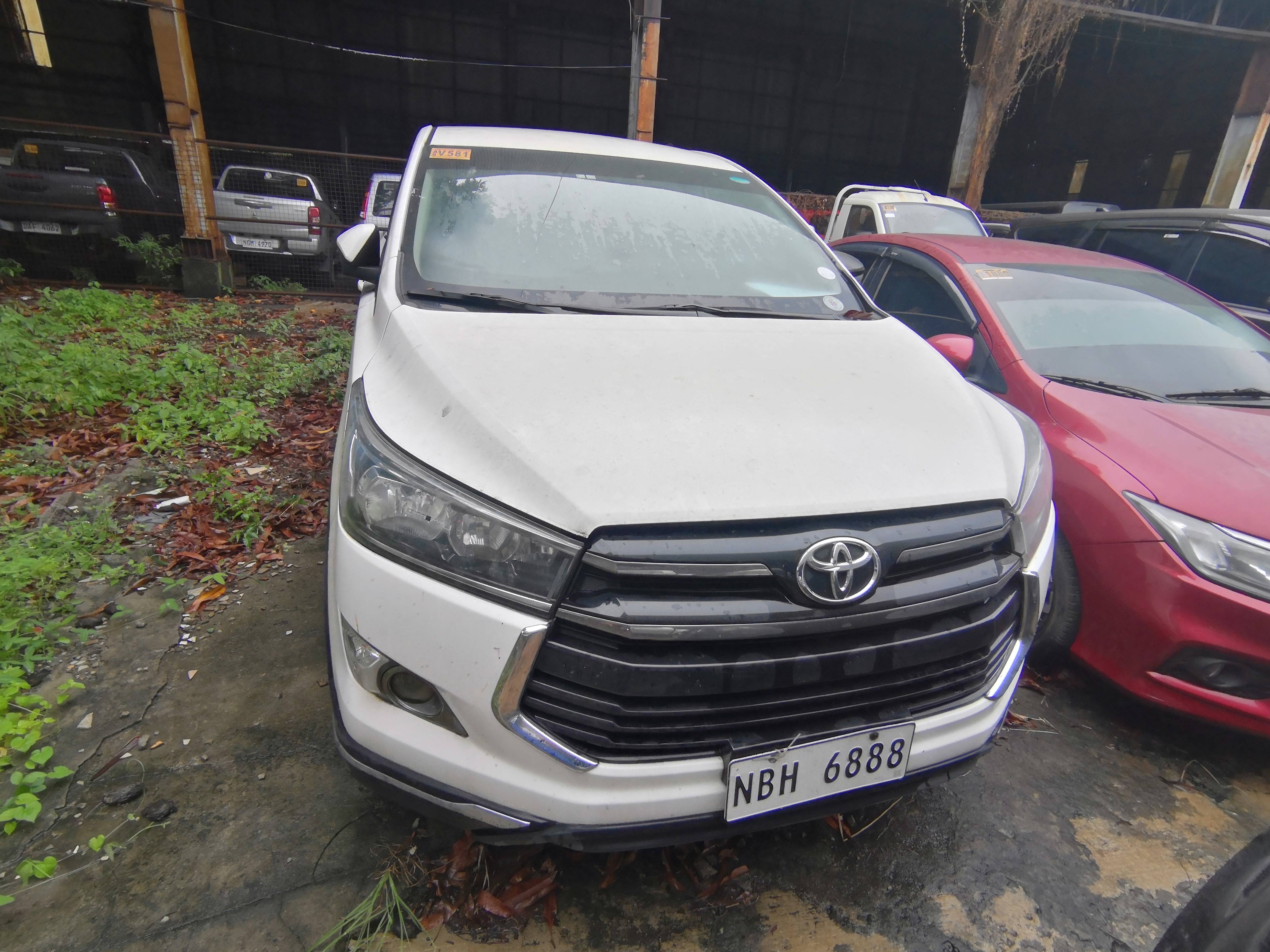 Second hand 2019 Toyota Innova 2.8 Touring Sport Diesel MT
