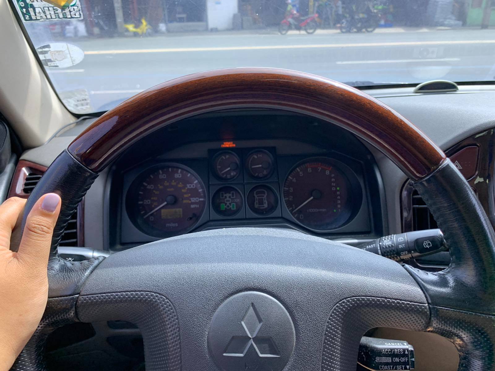 2001 Mitsubishi Pajero 2001 Mitsubishi Pajero