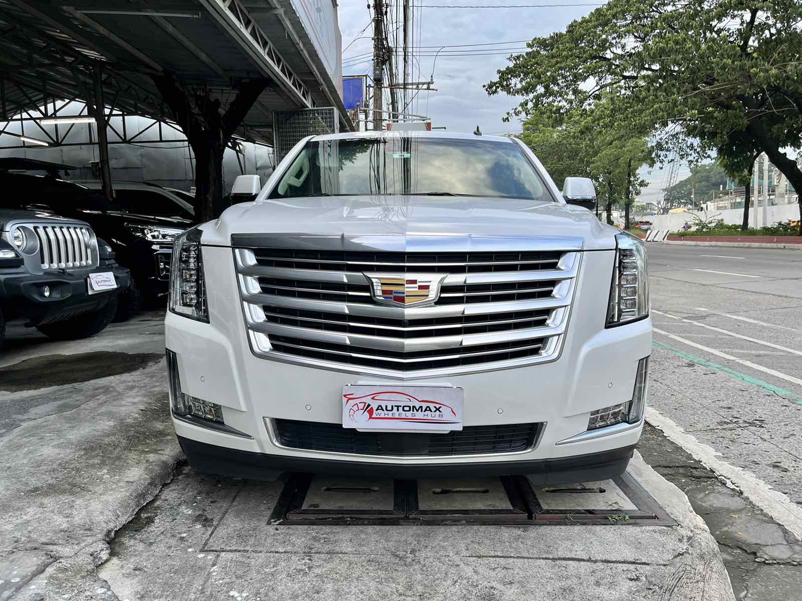 2017 Cadillac Escalade 2017 Cadillac Escalade
