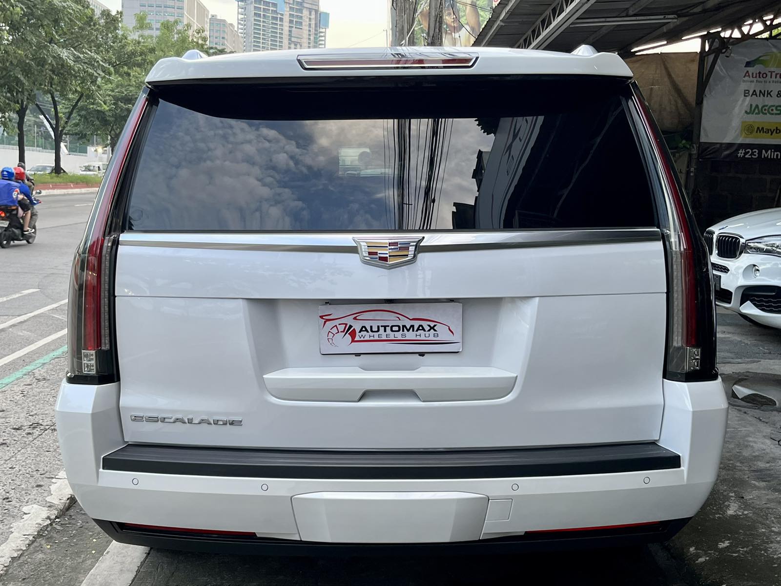 2017 Cadillac Escalade 2017 Cadillac Escalade