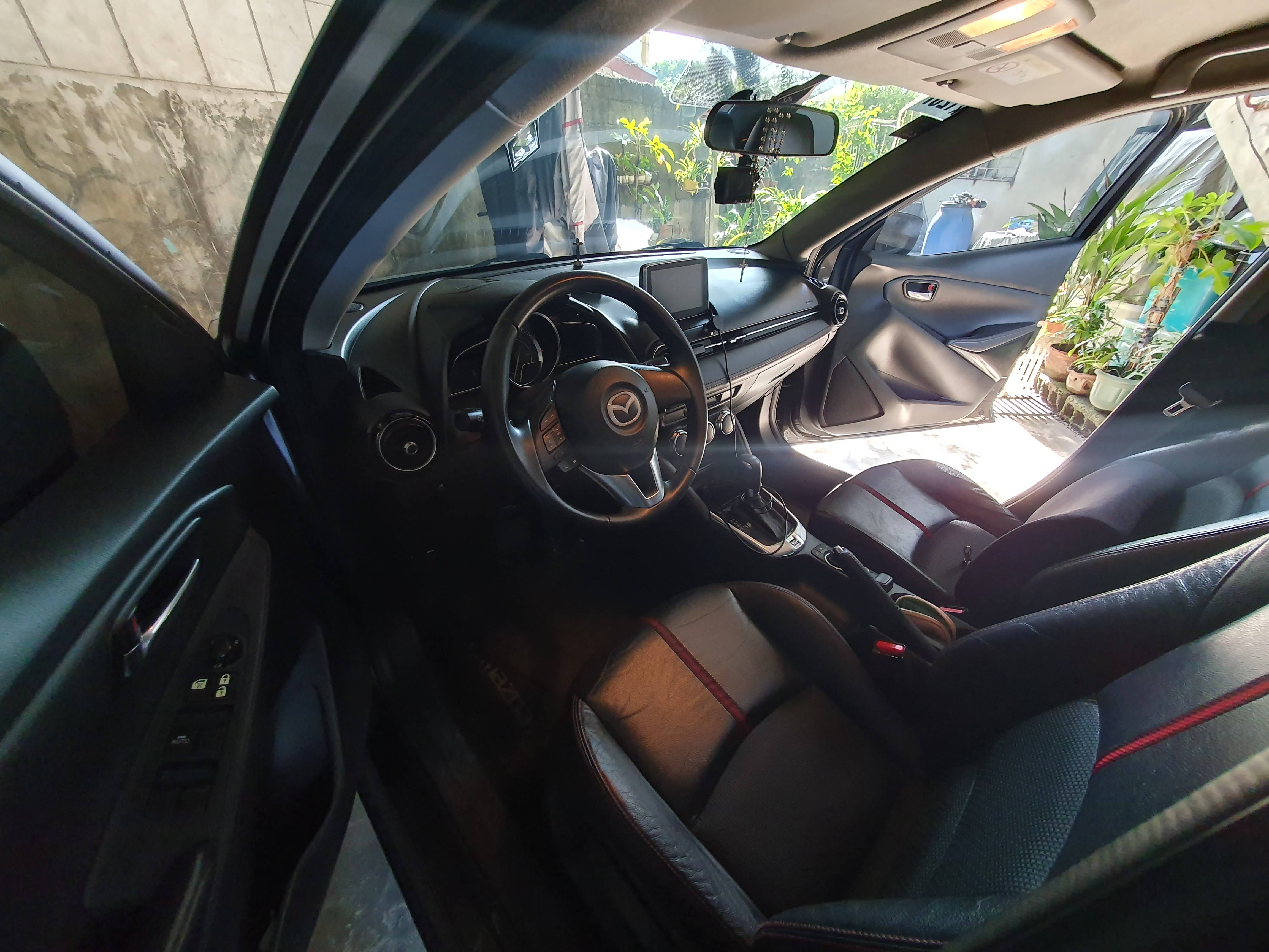 2016 Mazda 2 Hatchback 2016 Mazda 2 Hatchback