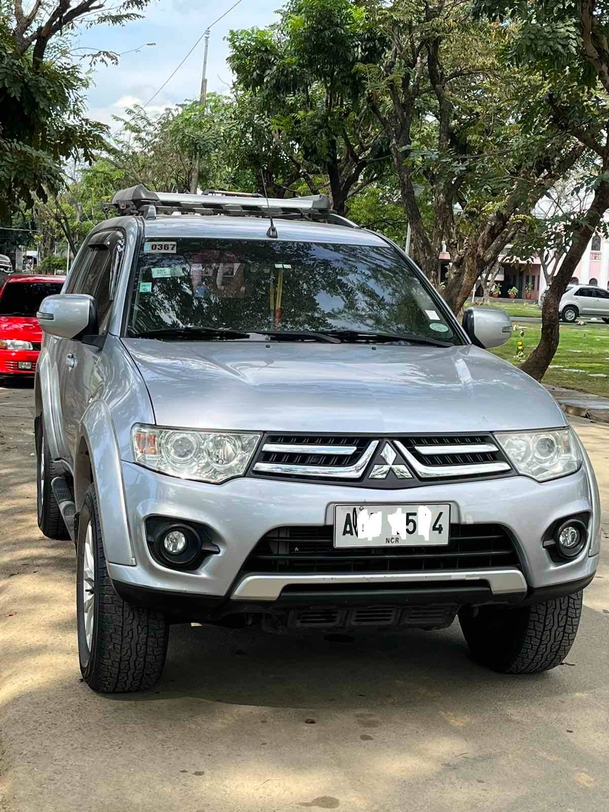 2014 Mitsubishi Montero Sport 2014 Mitsubishi Montero Sport