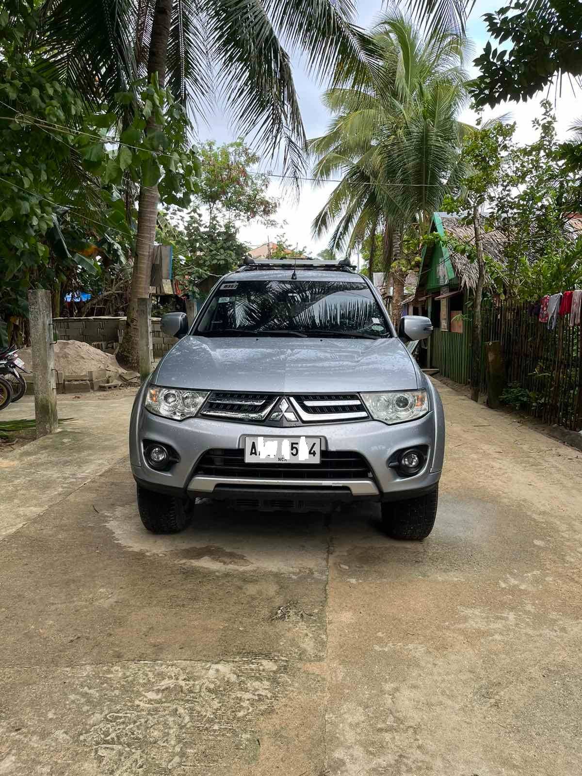 2014 Mitsubishi Montero Sport 2014 Mitsubishi Montero Sport