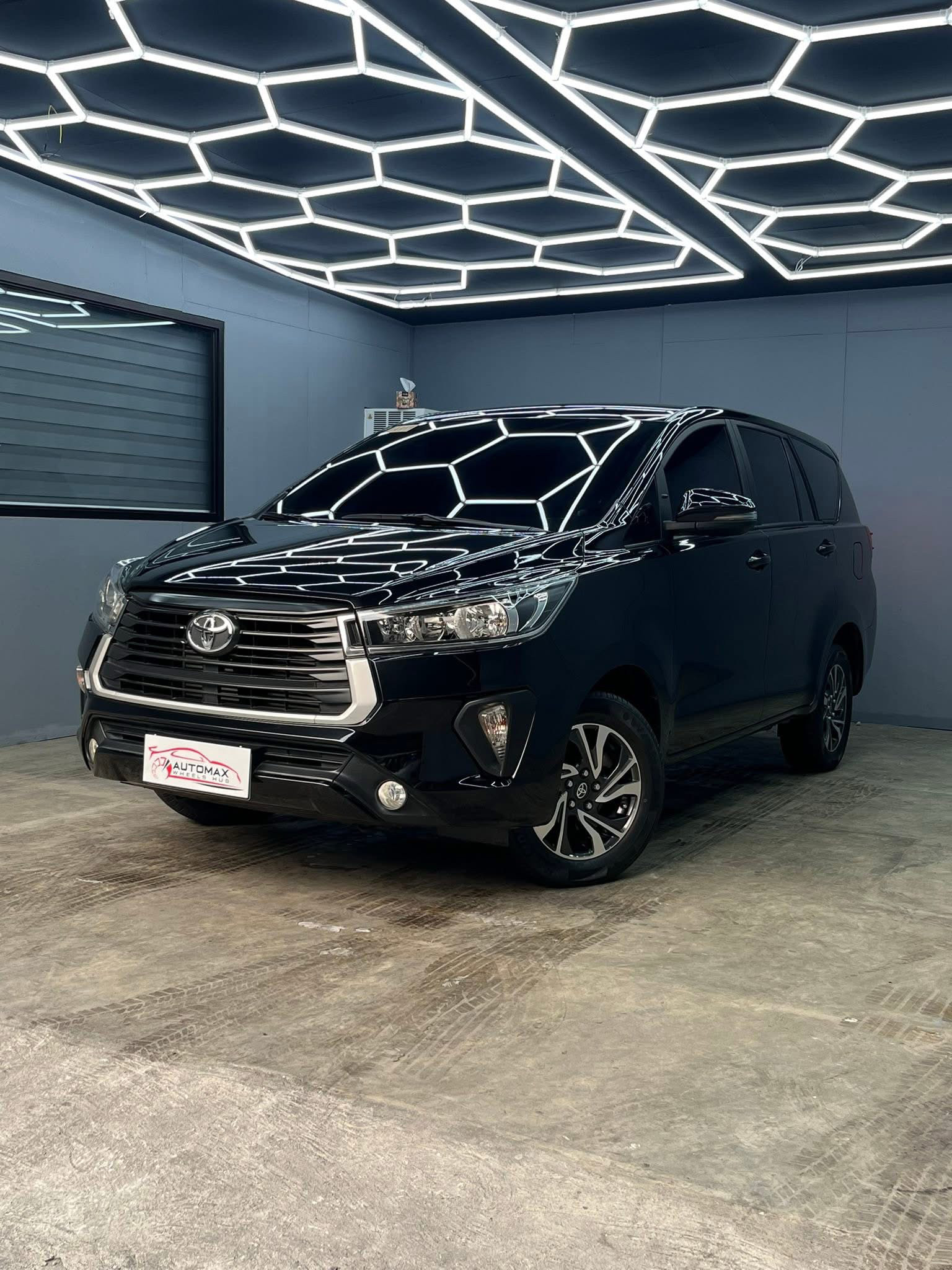 Second Hand 2022 Toyota Innova Second Hand 2022 Toyota Innova