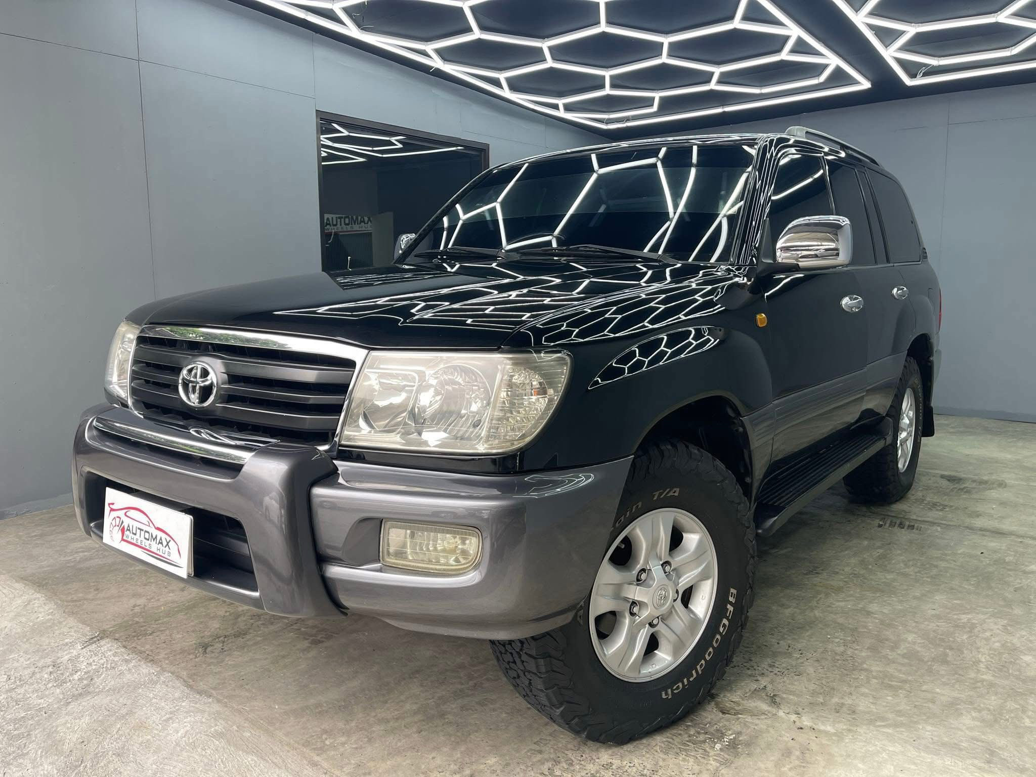 Second Hand 2005 Toyota Land Cruiser Second Hand 2005 Toyota Land Cruiser