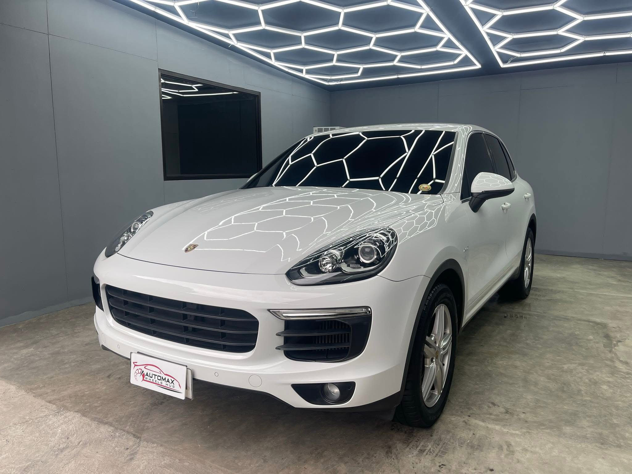 Second Hand 2015 Porsche Cayenne Second Hand 2015 Porsche Cayenne