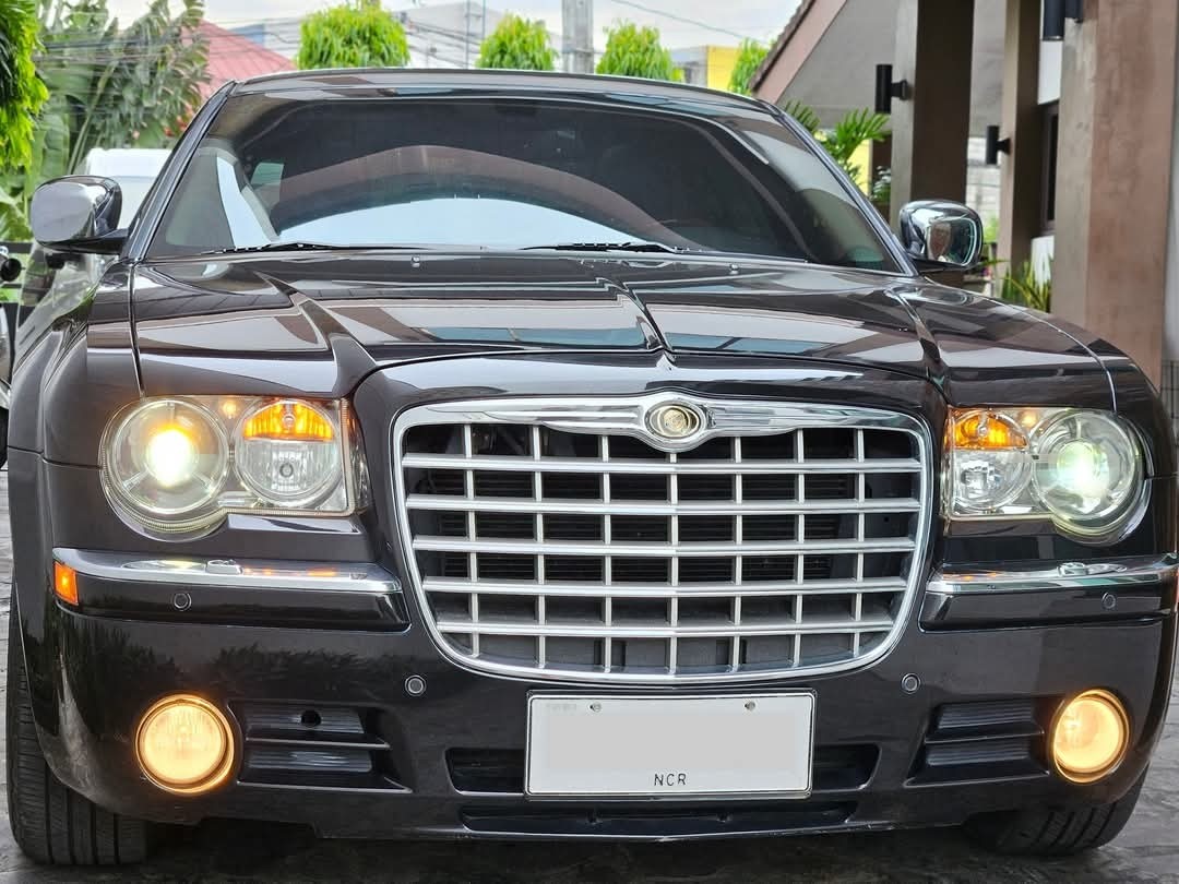 2011 Chrysler 300C