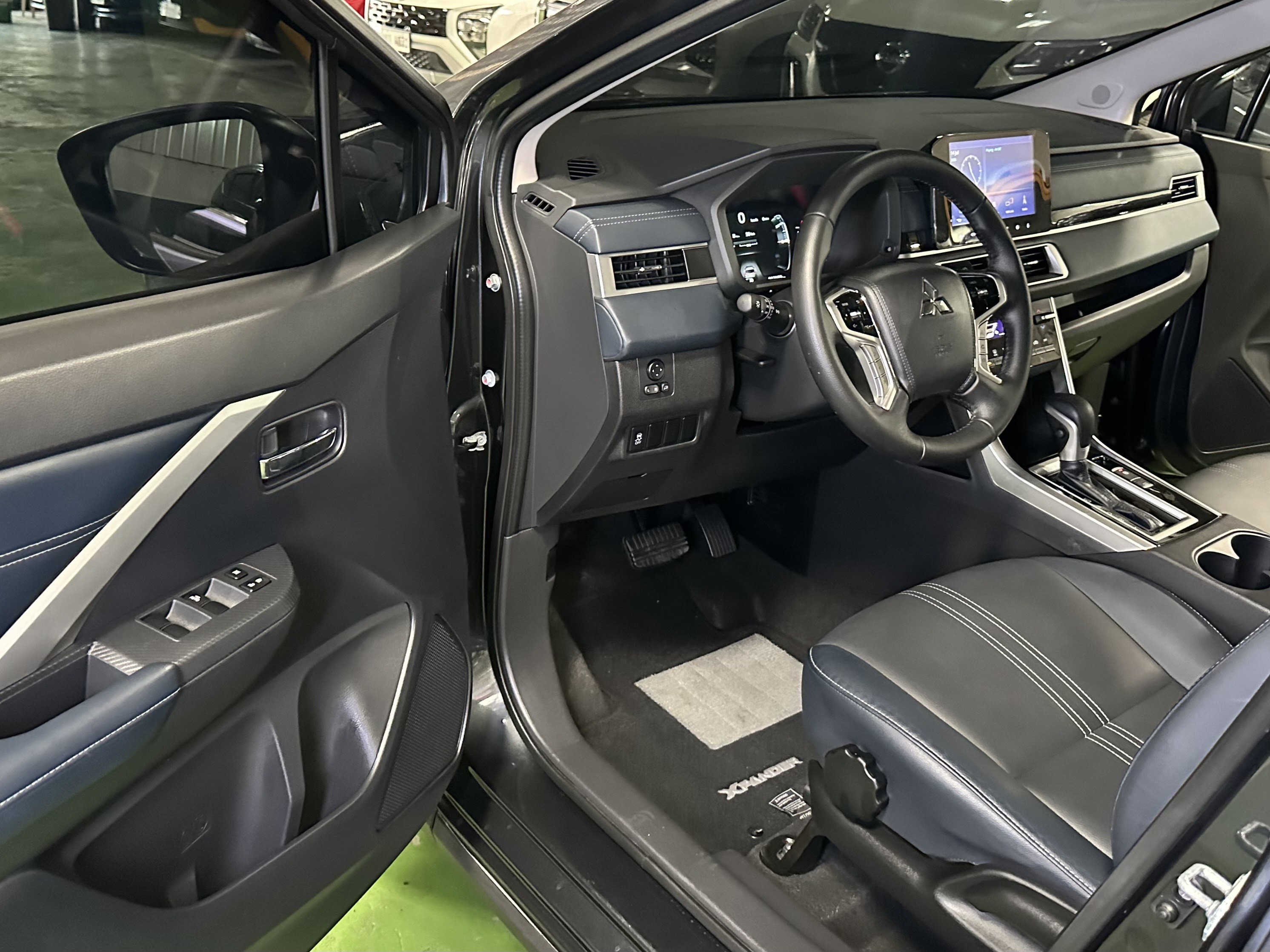 2025 Mitsubishi Xpander Cross 2025 Mitsubishi Xpander Cross