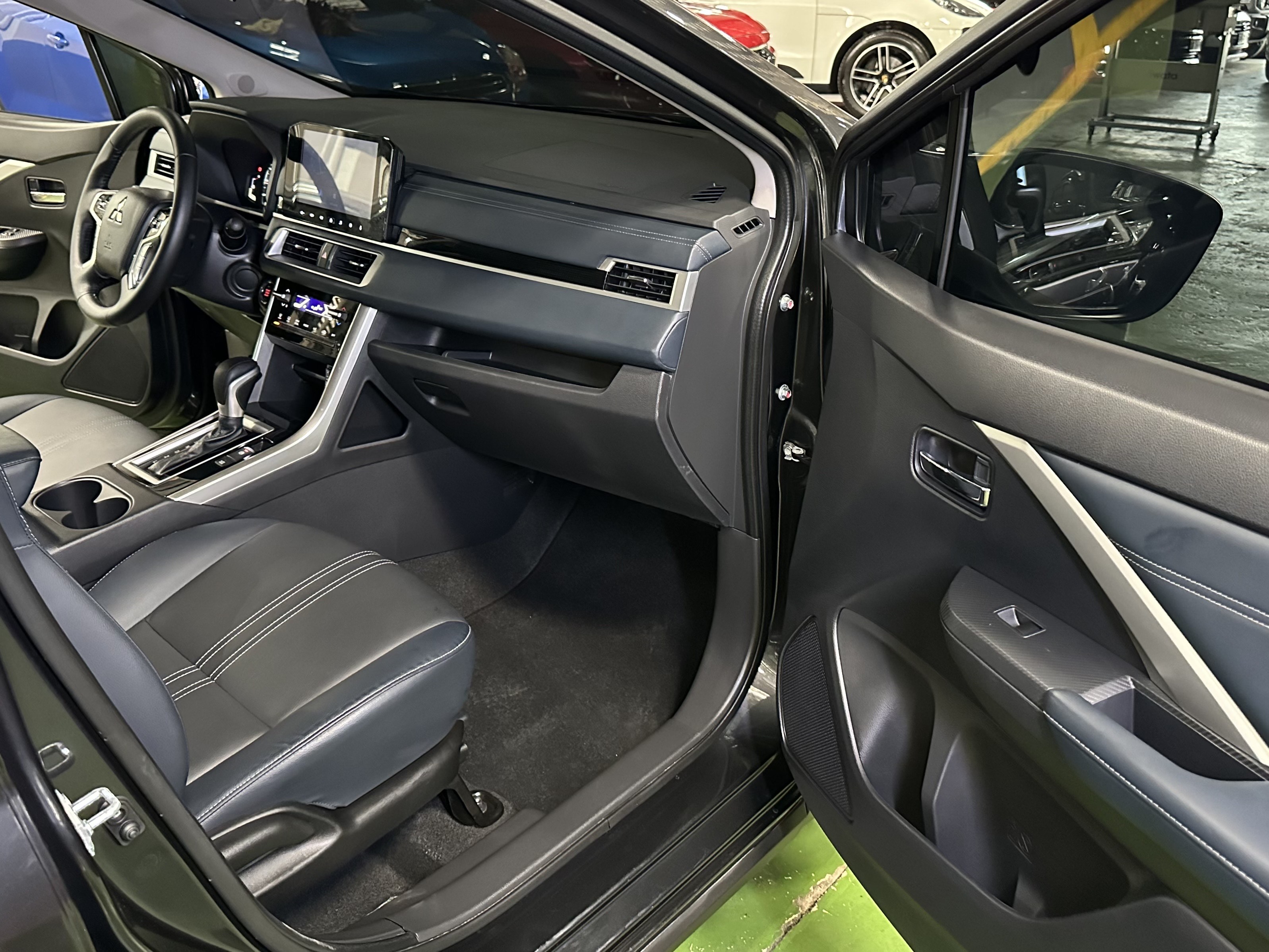 2025 Mitsubishi Xpander Cross 2025 Mitsubishi Xpander Cross