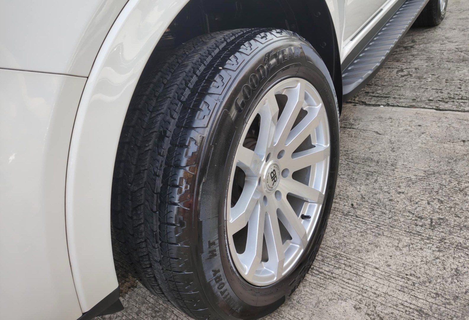 2023 Ford Everest 2023 Ford Everest