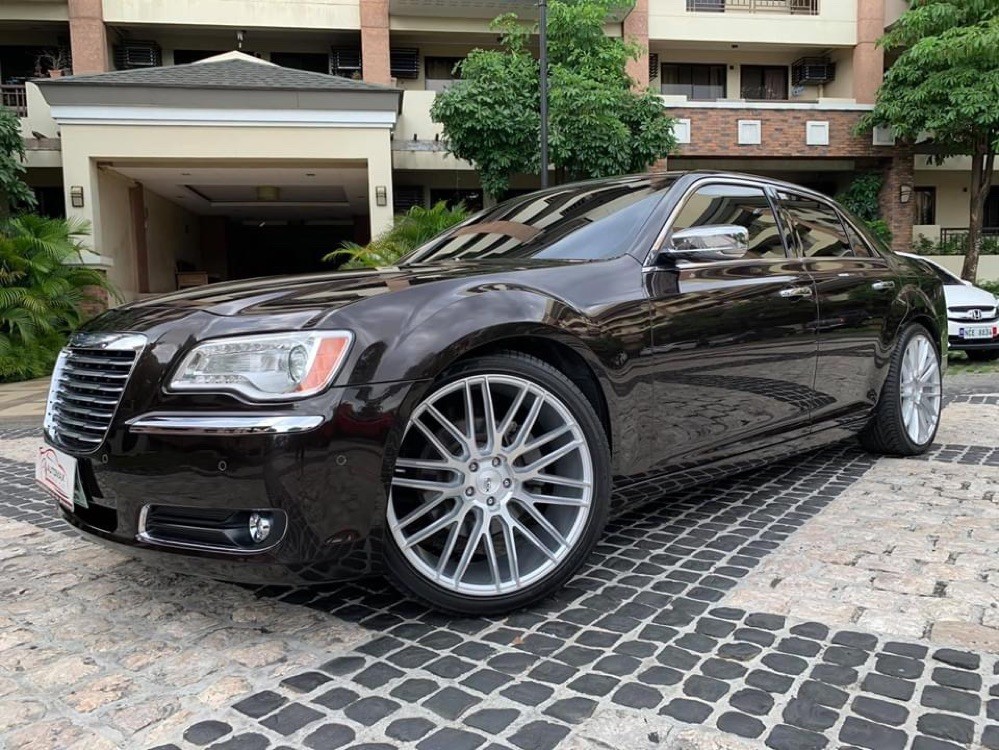 2013 Chrysler 300C 2013 Chrysler 300C