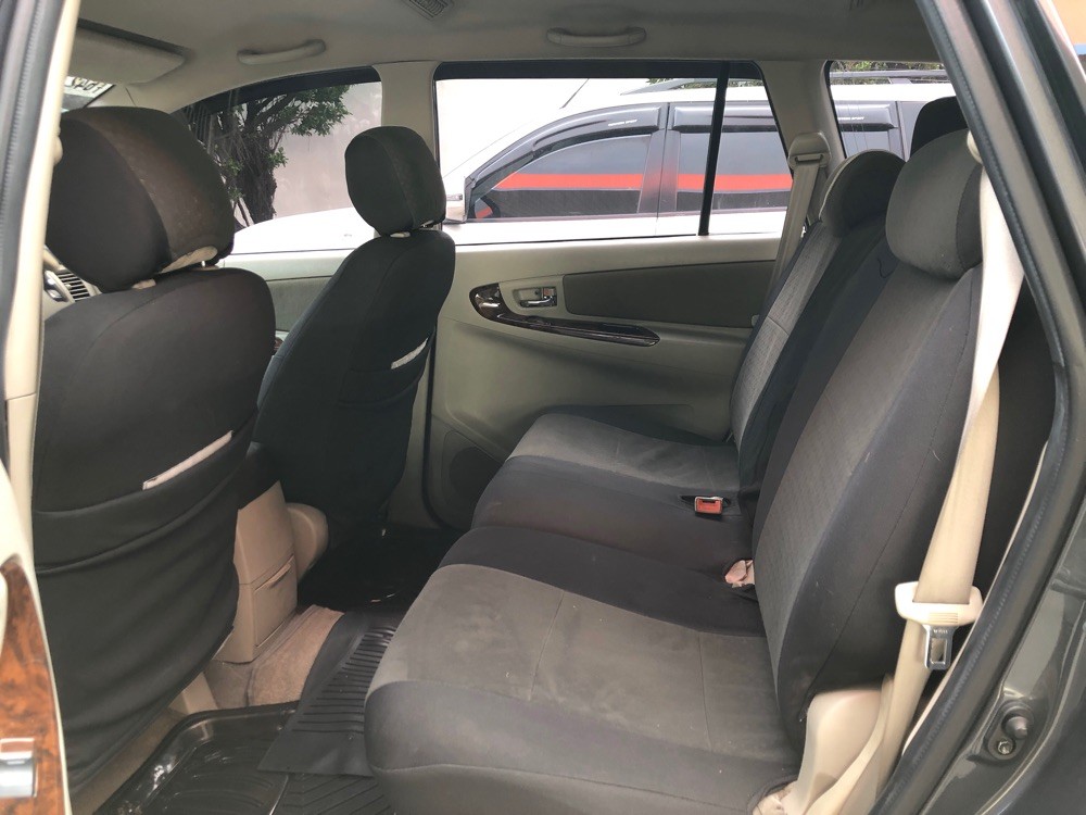 2015 Toyota Innova 2015 Toyota Innova