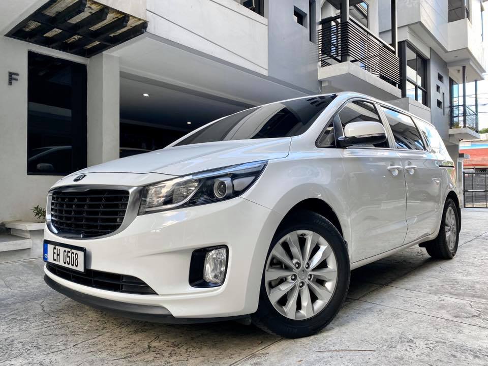 2017 KIA Grand Carnival 2017 KIA Grand Carnival