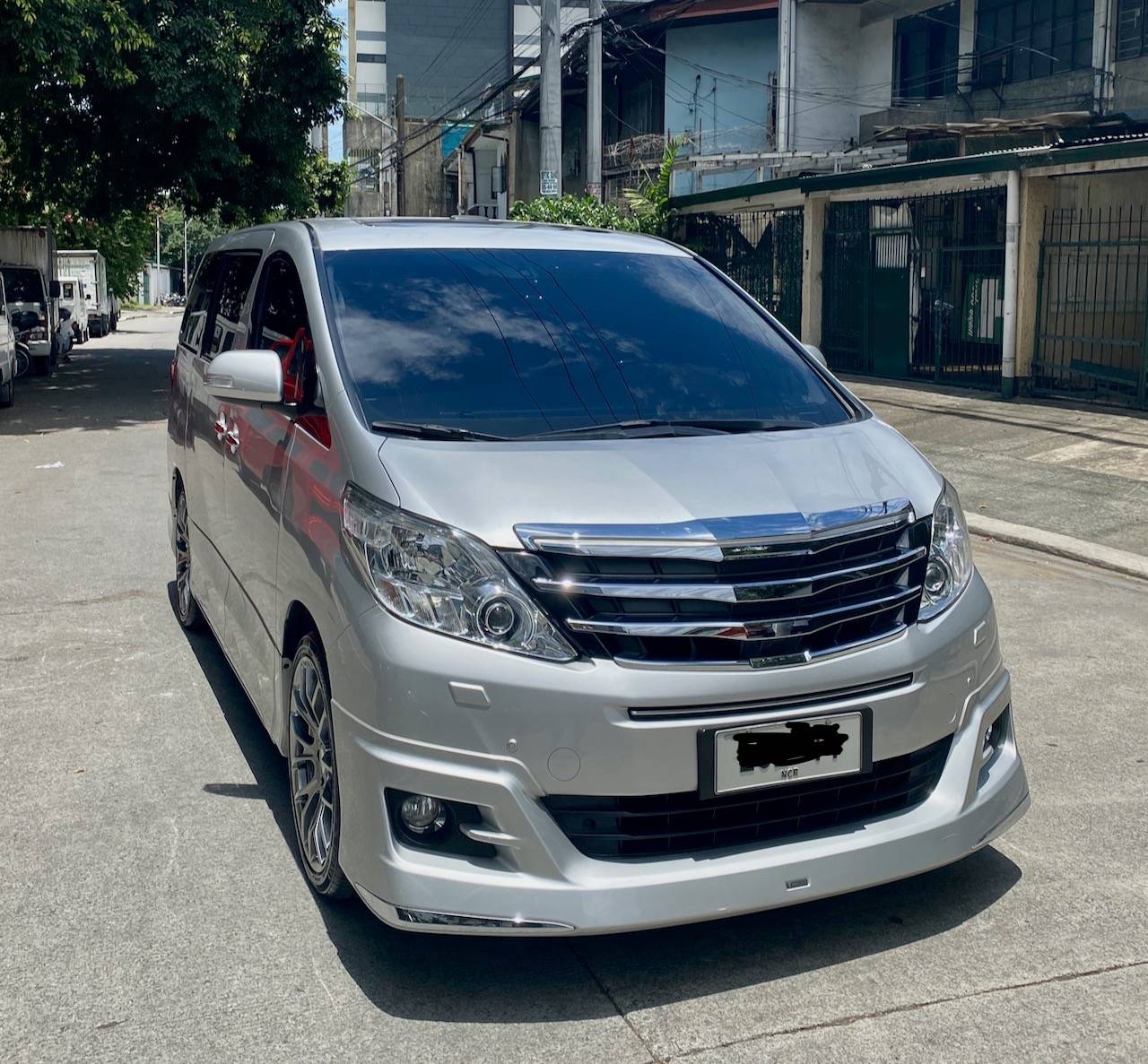 2014 Toyota Alphard 2014 Toyota Alphard
