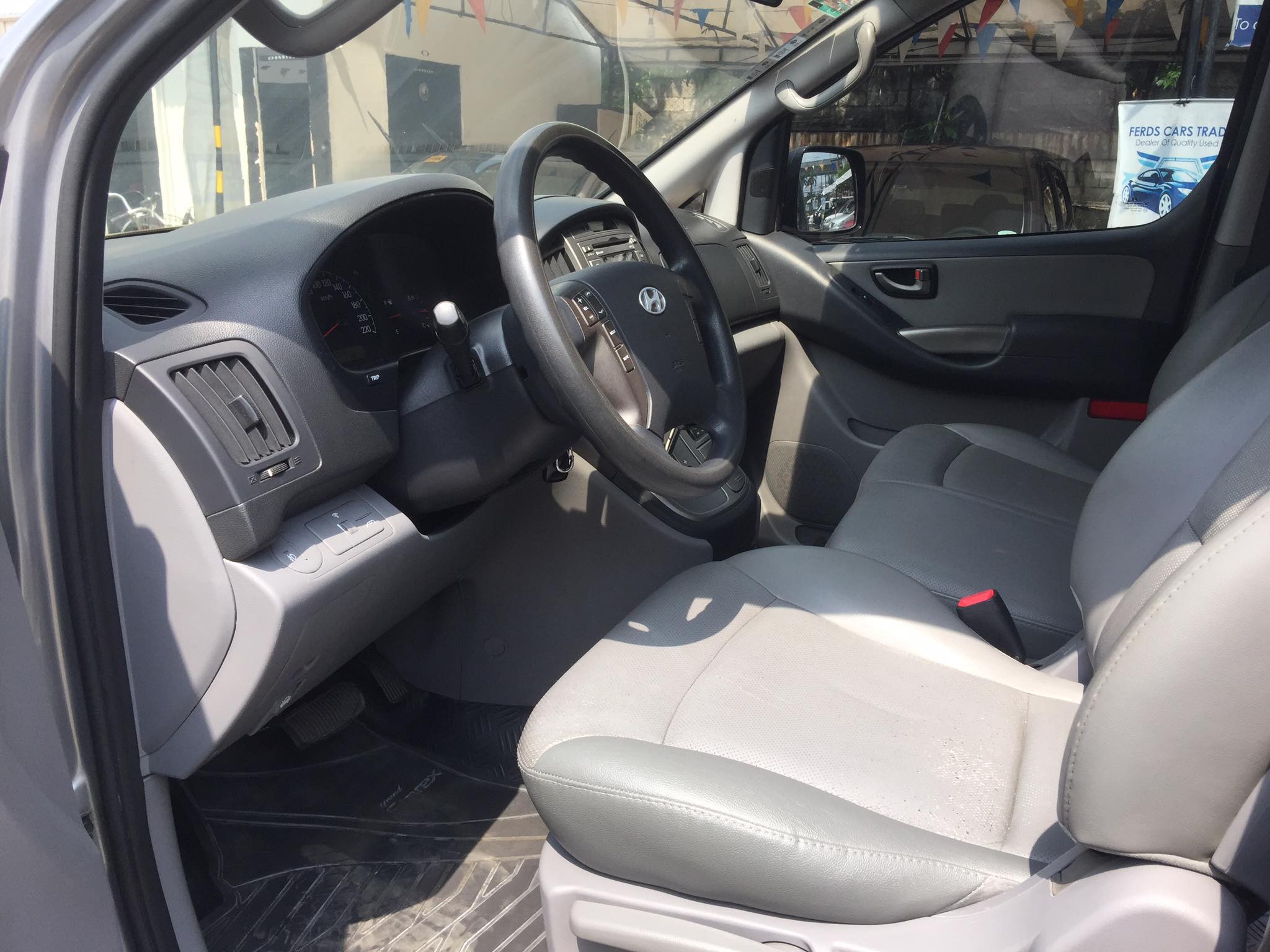2012 Hyundai Grand Starex 2012 Hyundai Grand Starex