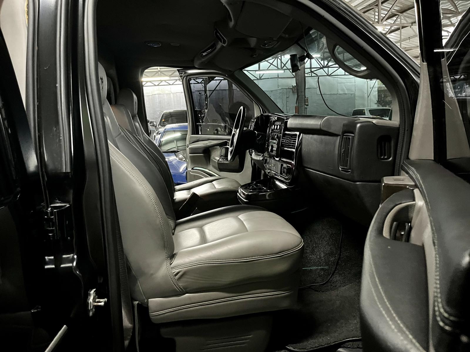 2016 GMC Savana 2016 GMC Savana