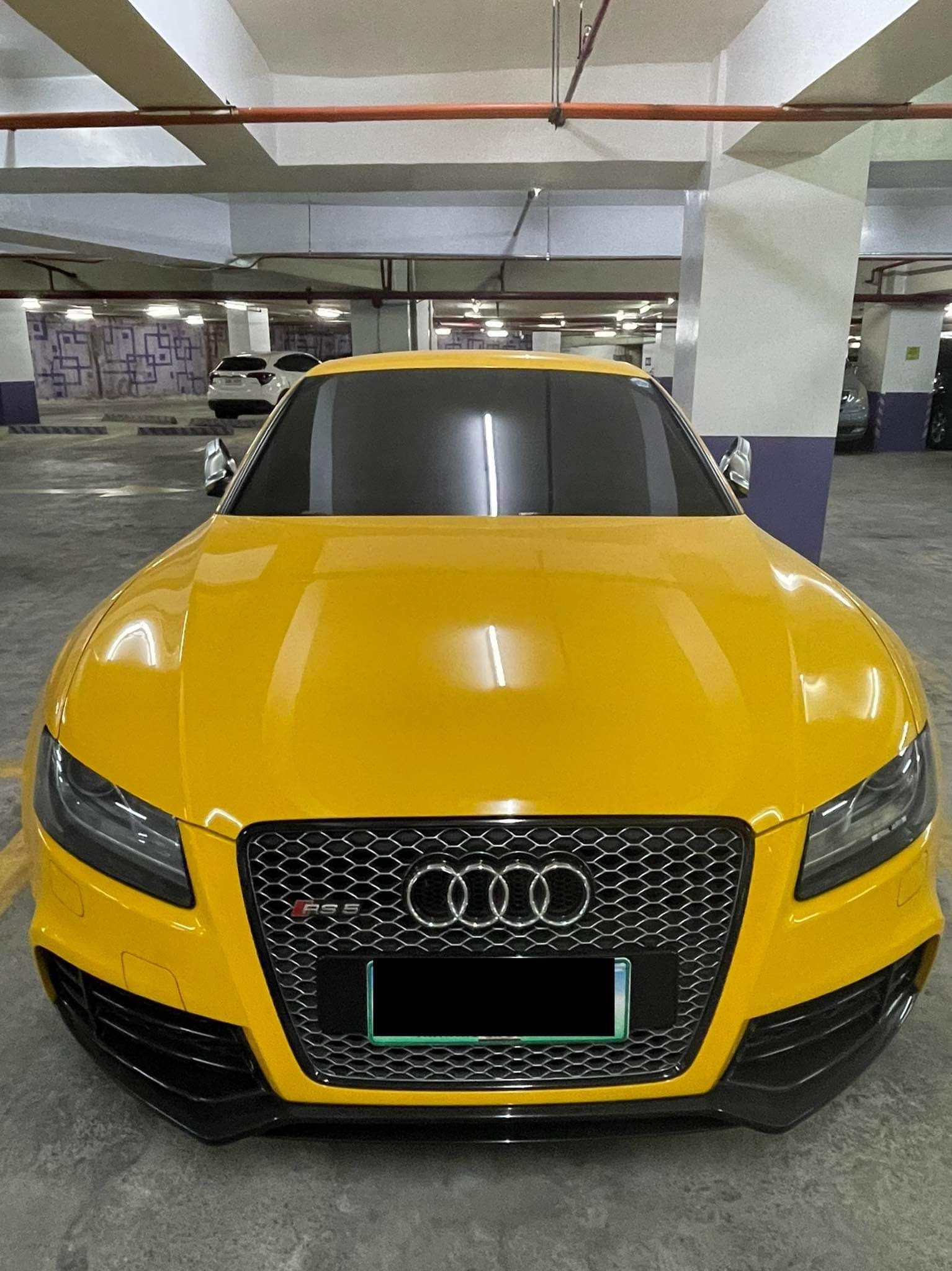 Second Hand 2011 Audi RS5 Coupe Second Hand 2011 Audi RS5 Coupe
