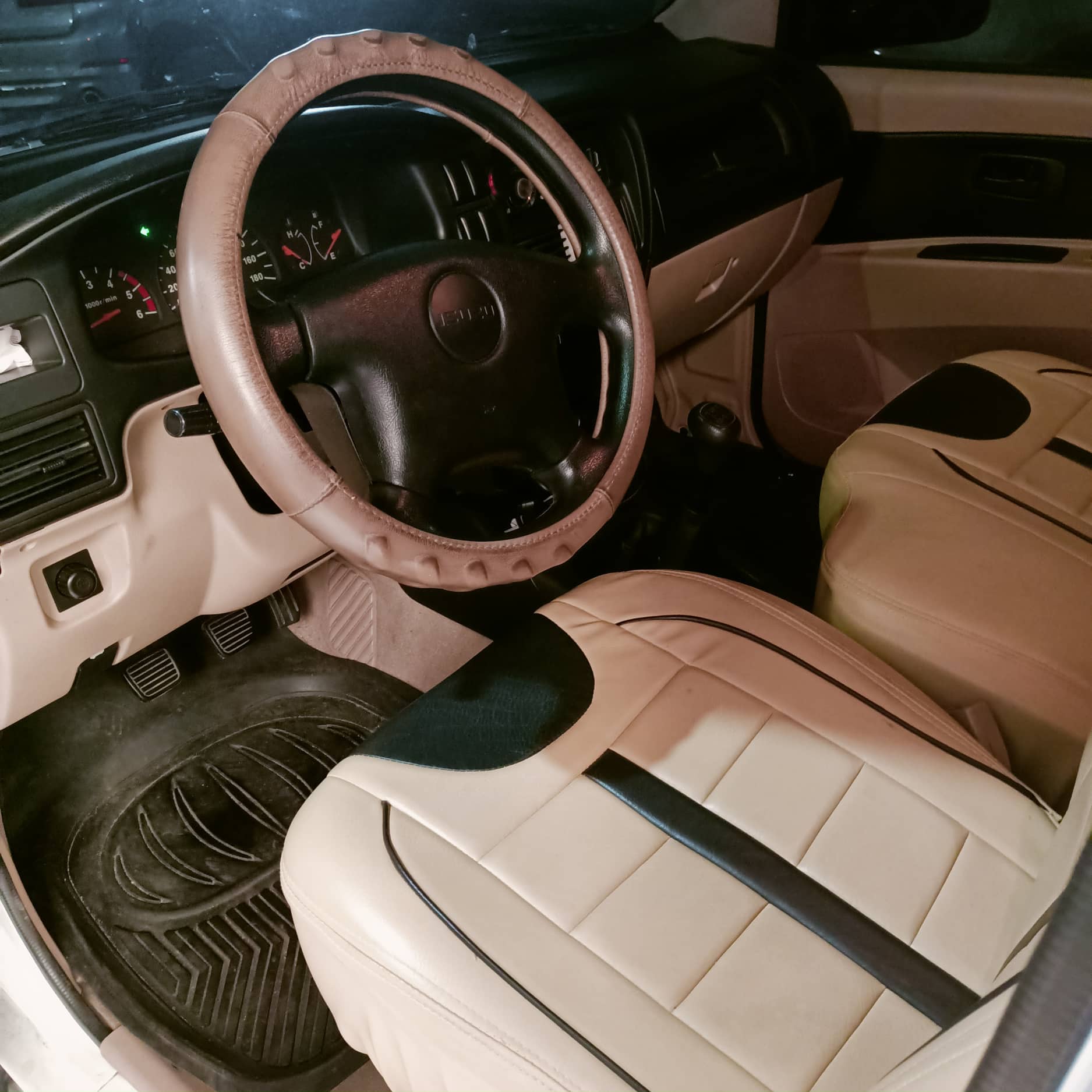 2016 Isuzu Crosswind 2016 Isuzu Crosswind