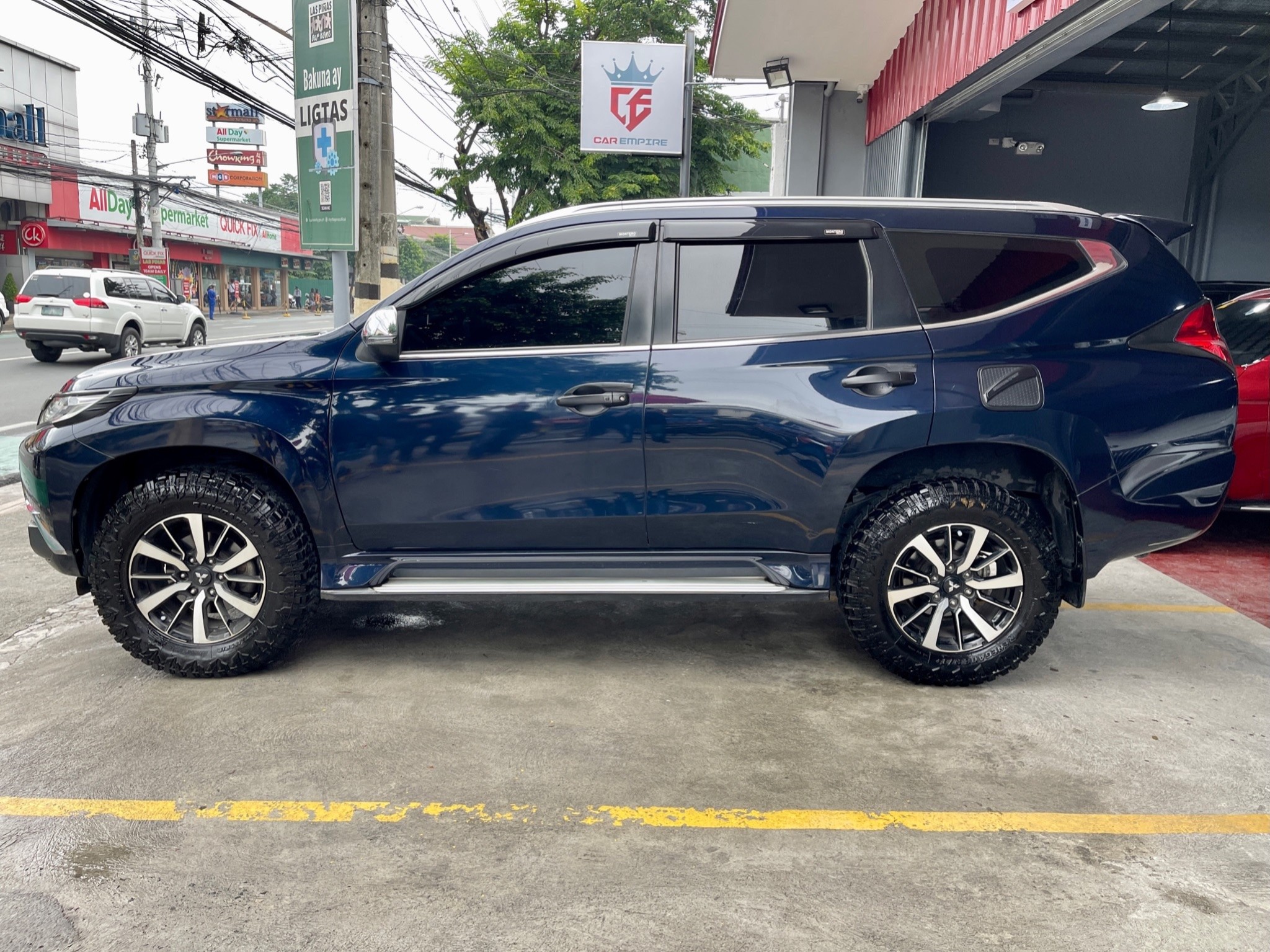 2017 Mitsubishi Montero Sport 2017 Mitsubishi Montero Sport