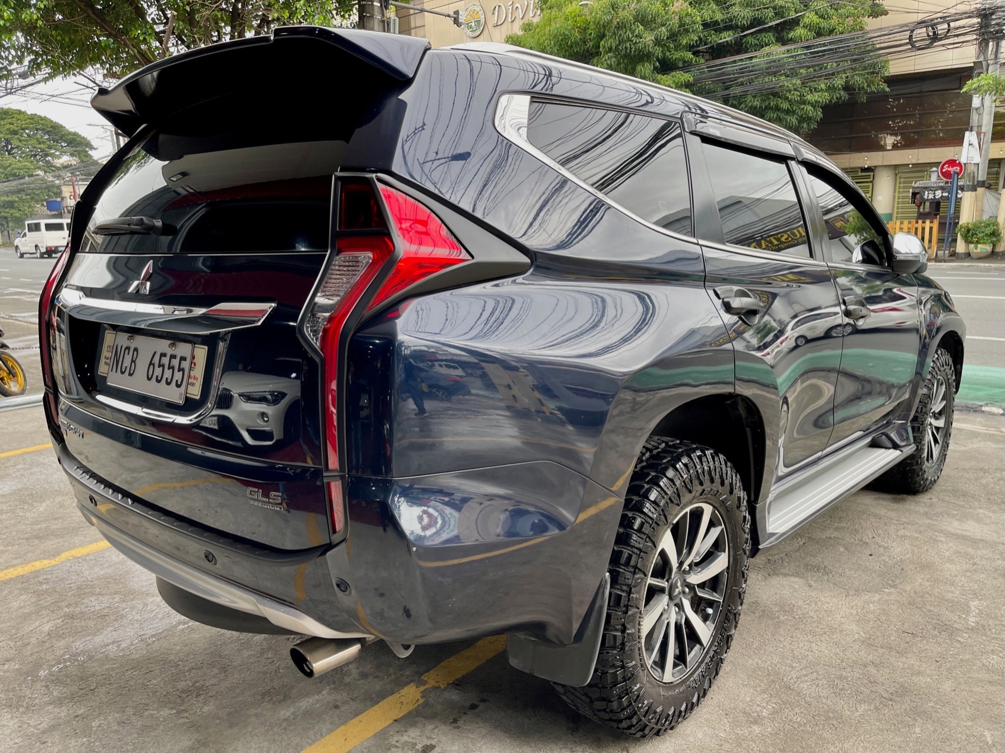 2017 Mitsubishi Montero Sport 2017 Mitsubishi Montero Sport