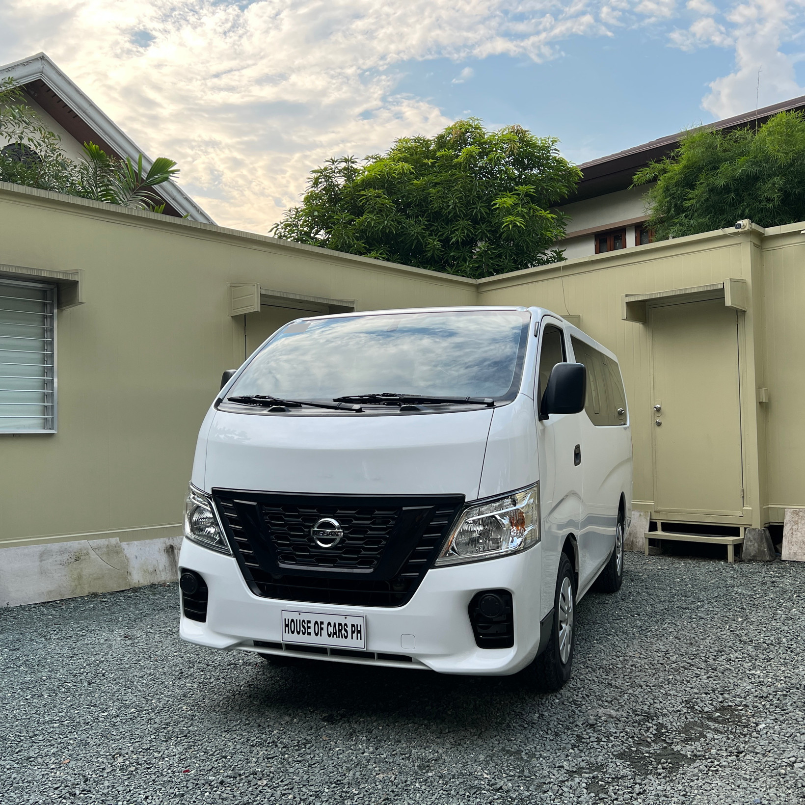 Second Hand 2019 Nissan Urvan Second Hand 2019 Nissan Urvan