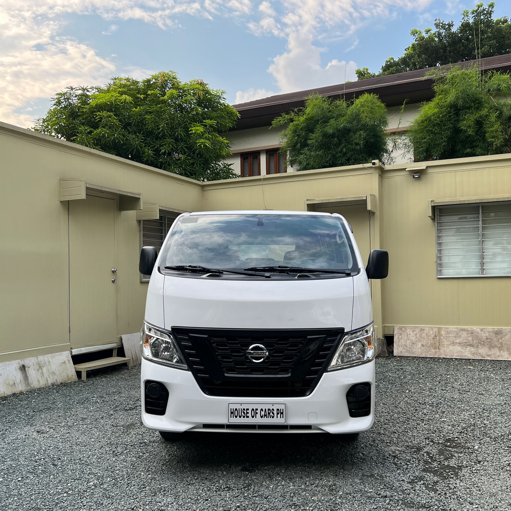 Second hand 2019 Nissan NV350 Urvan Standard 15-Seater