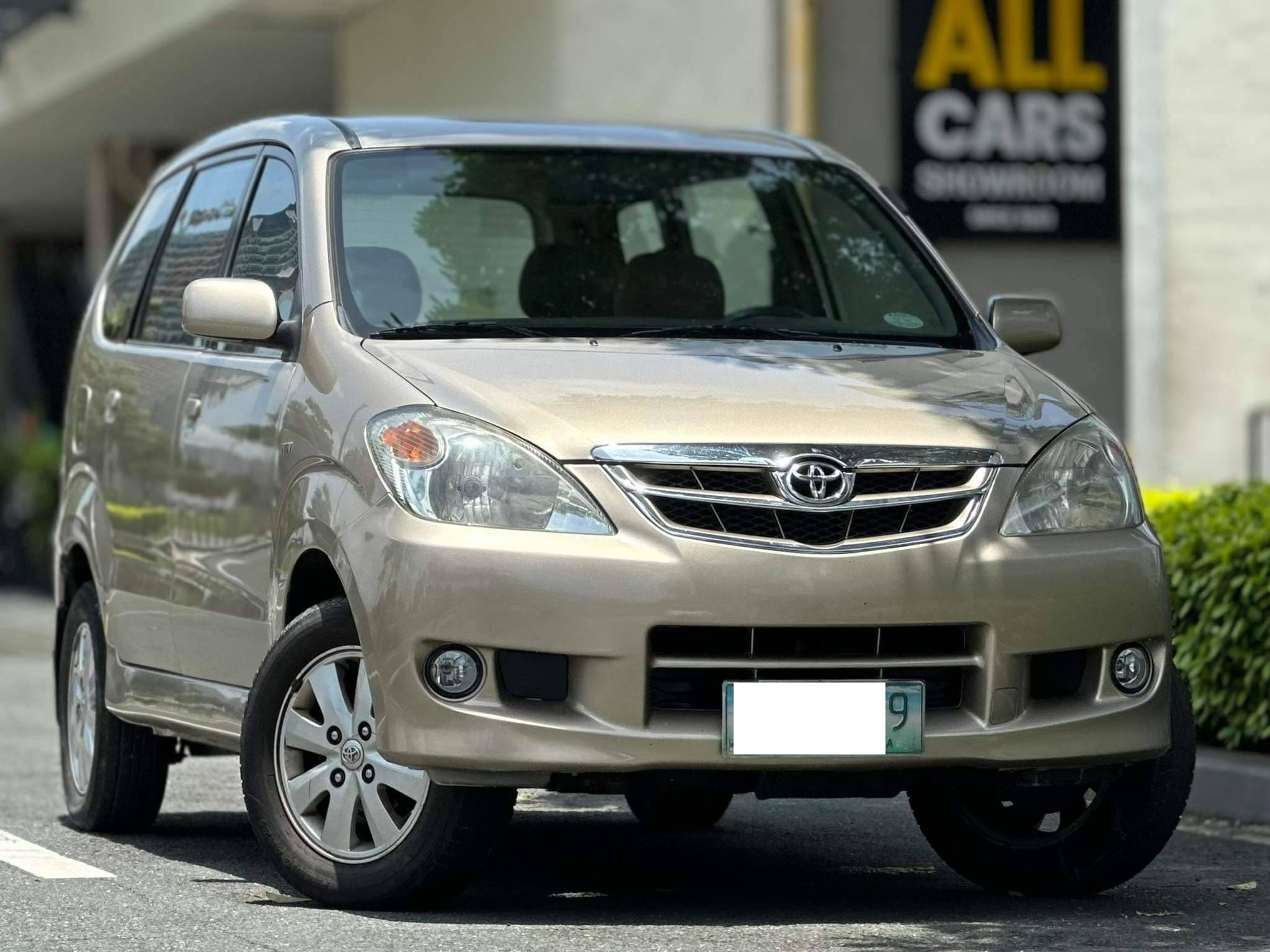 Second hand 2011 Toyota Avanza 1.5L G AT