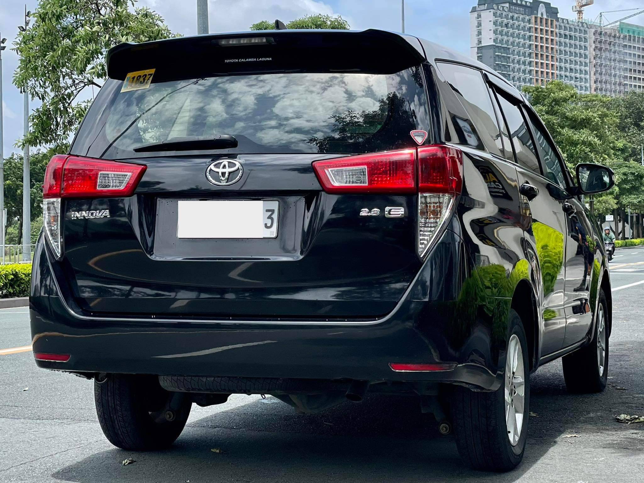 2nd Hand 2017 Toyota Innova 2.0L E AT