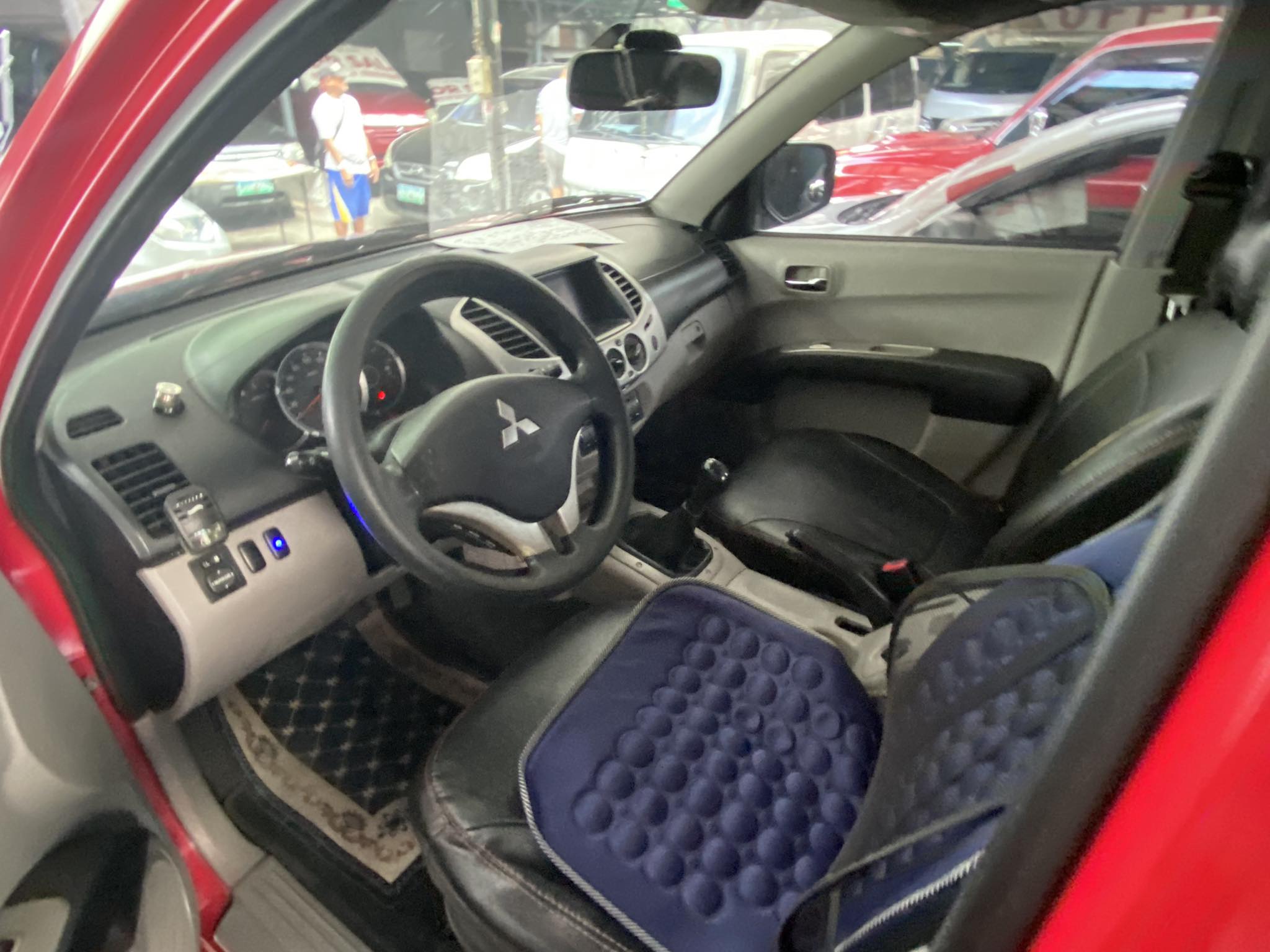 2014 Mitsubishi Strada 2014 Mitsubishi Strada