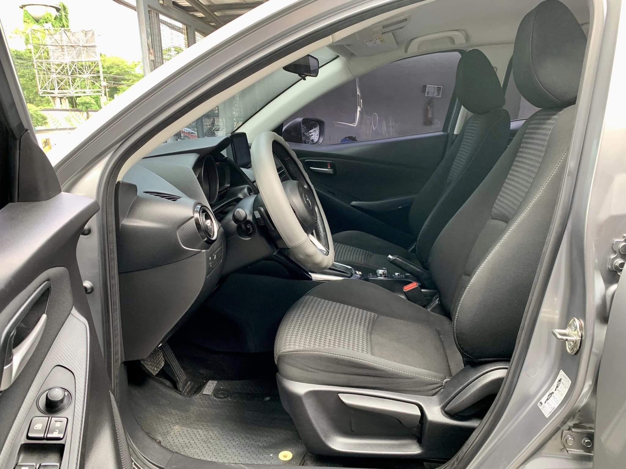 2017 Mazda 2 Hatchback 2017 Mazda 2 Hatchback