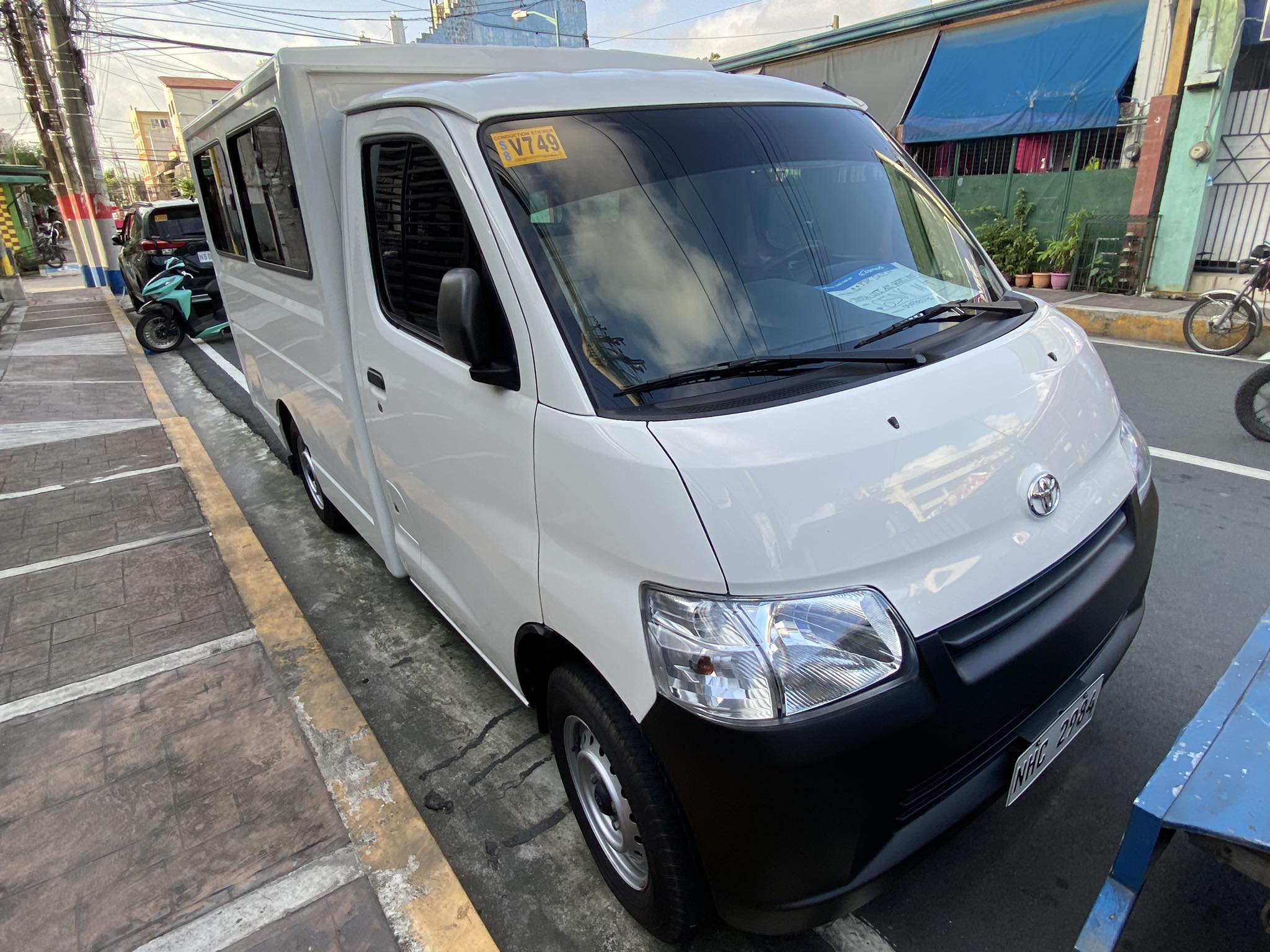 Second Hand 2022 Toyota Lite Ace