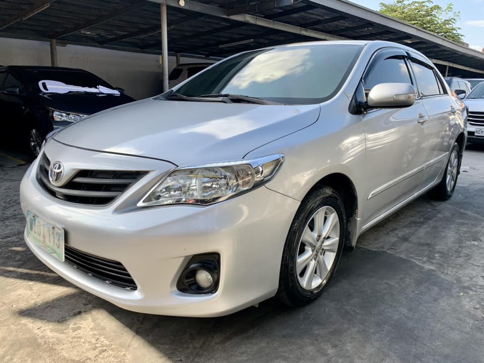 Second hand 2013 Toyota Corolla Altis 1.6 G AT