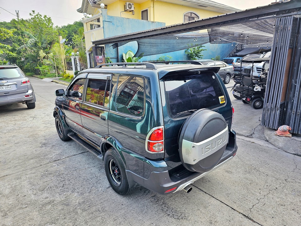 2016 Isuzu Crosswind 2016 Isuzu Crosswind