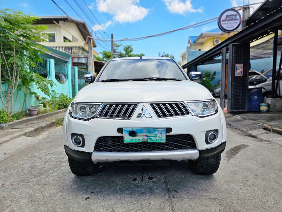Second Hand 2012 Mitsubishi Montero Sport Second Hand 2012 Mitsubishi Montero Sport